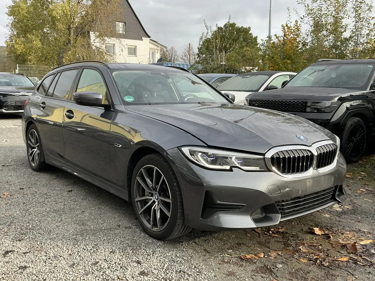 BMW 330