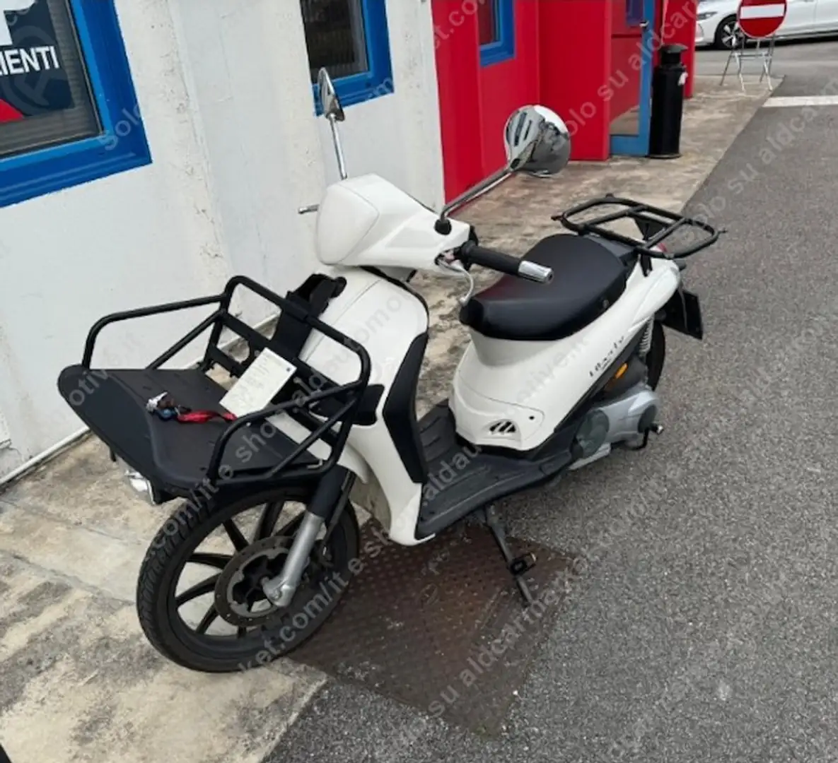 Piaggio Liberty 125 Delivery double rack 2022 4T Bianco - 1