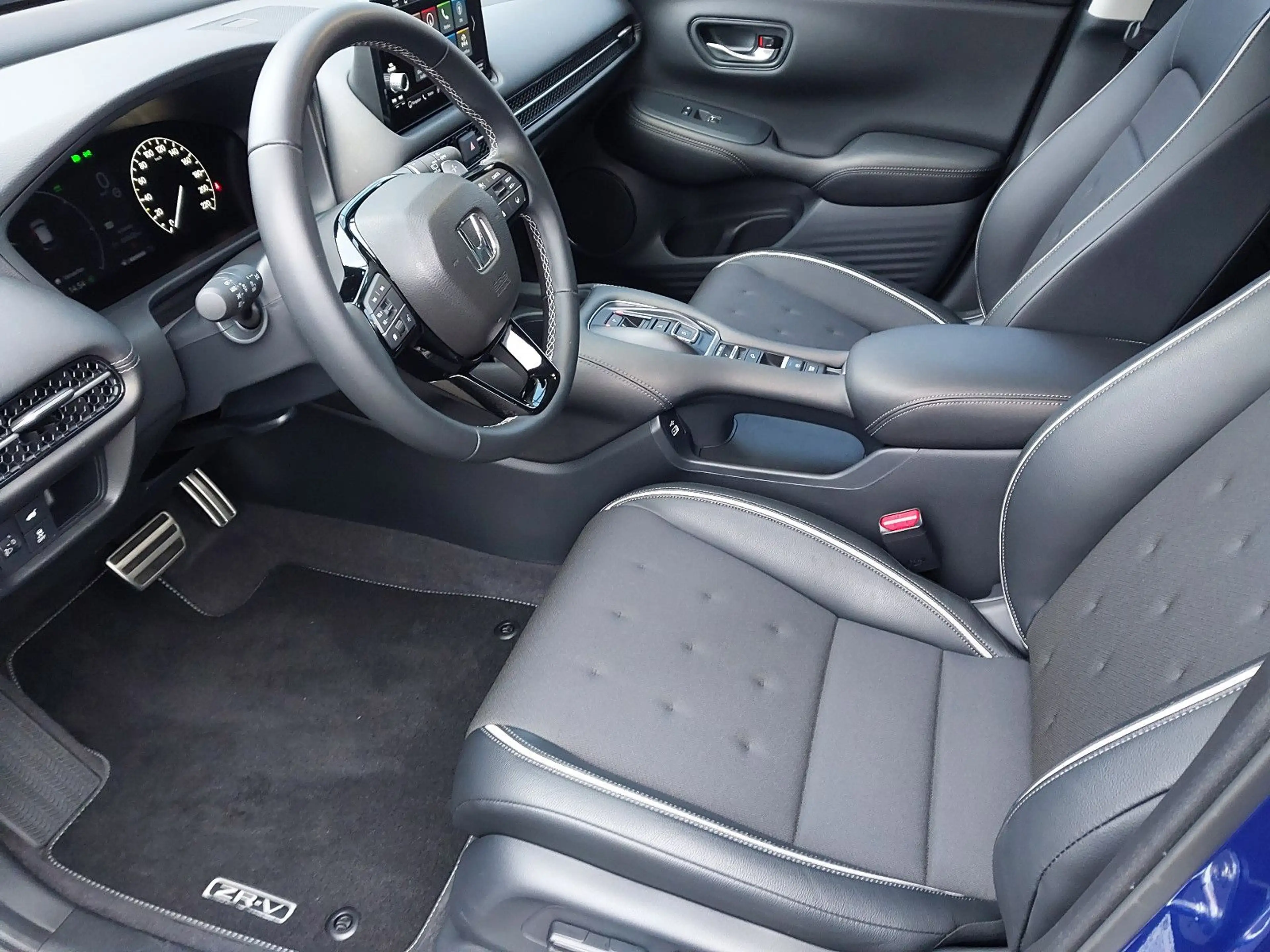 Honda ZR-V 2,0 e:HEV Sport Navi/LED/Kamera — photo 12