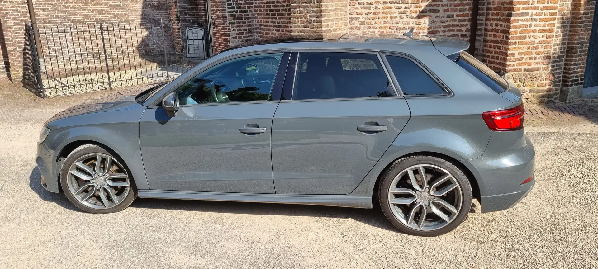 Audi S3 S3 2.0 TFSI q PL + Gris - 2