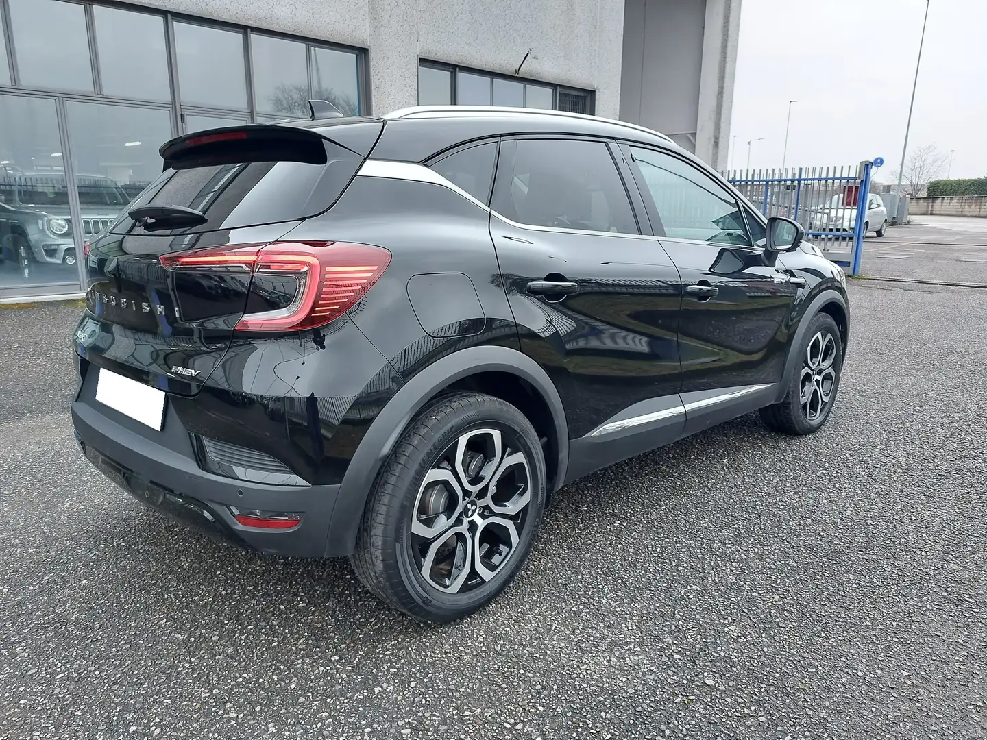 Mitsubishi ASX 1.6 phev 159 cv Intense auto PLUG IN Nero - 2