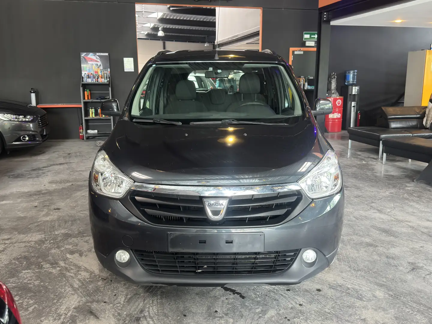 Dacia Lodgy 1.2 TCe Ambiance 5pl./12 mois de garantie Gris - 1