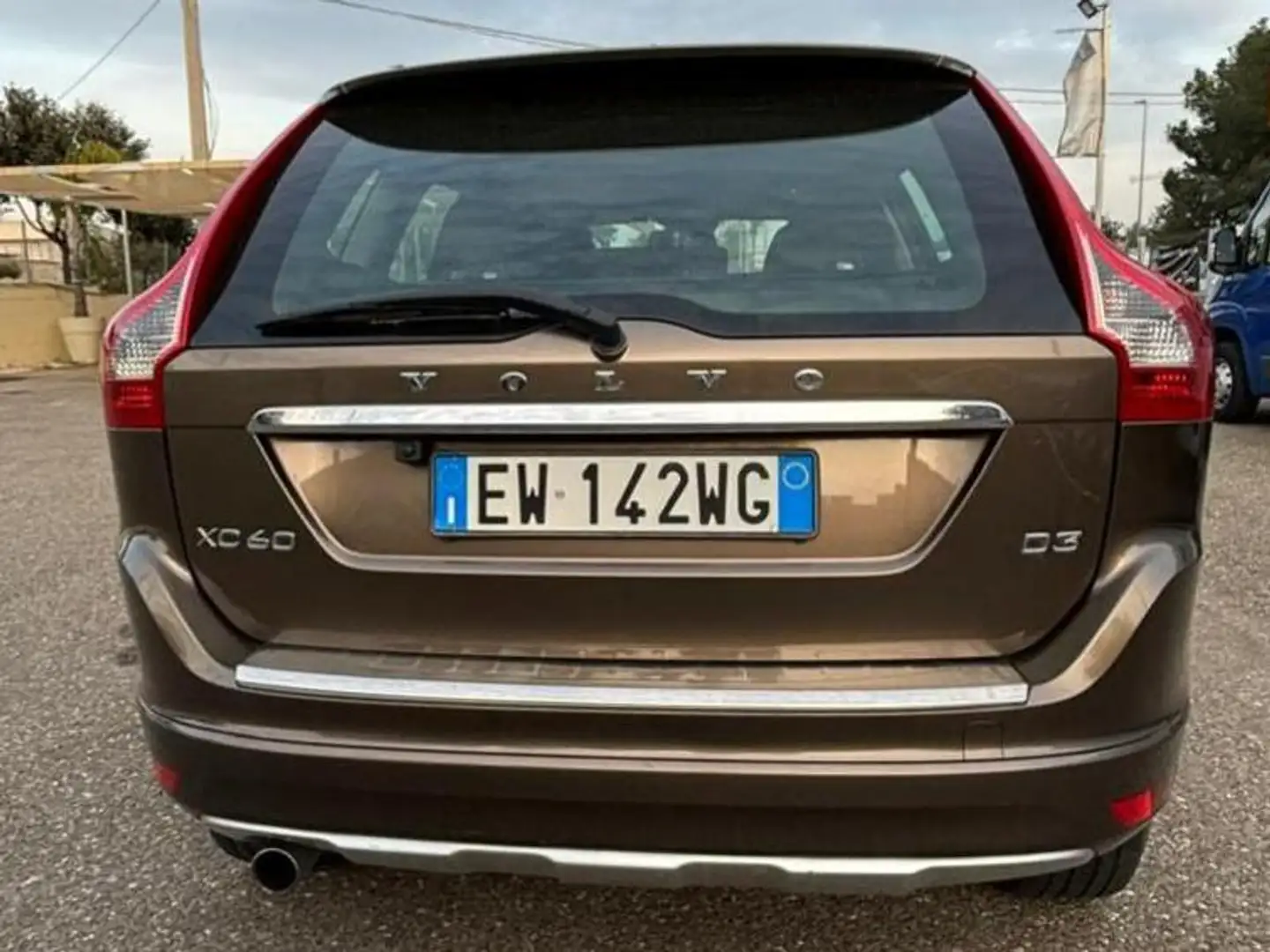 Volvo XC70 XC70 2.4 d5 Volvo Ocean Race awd 185cv Bronce - 2