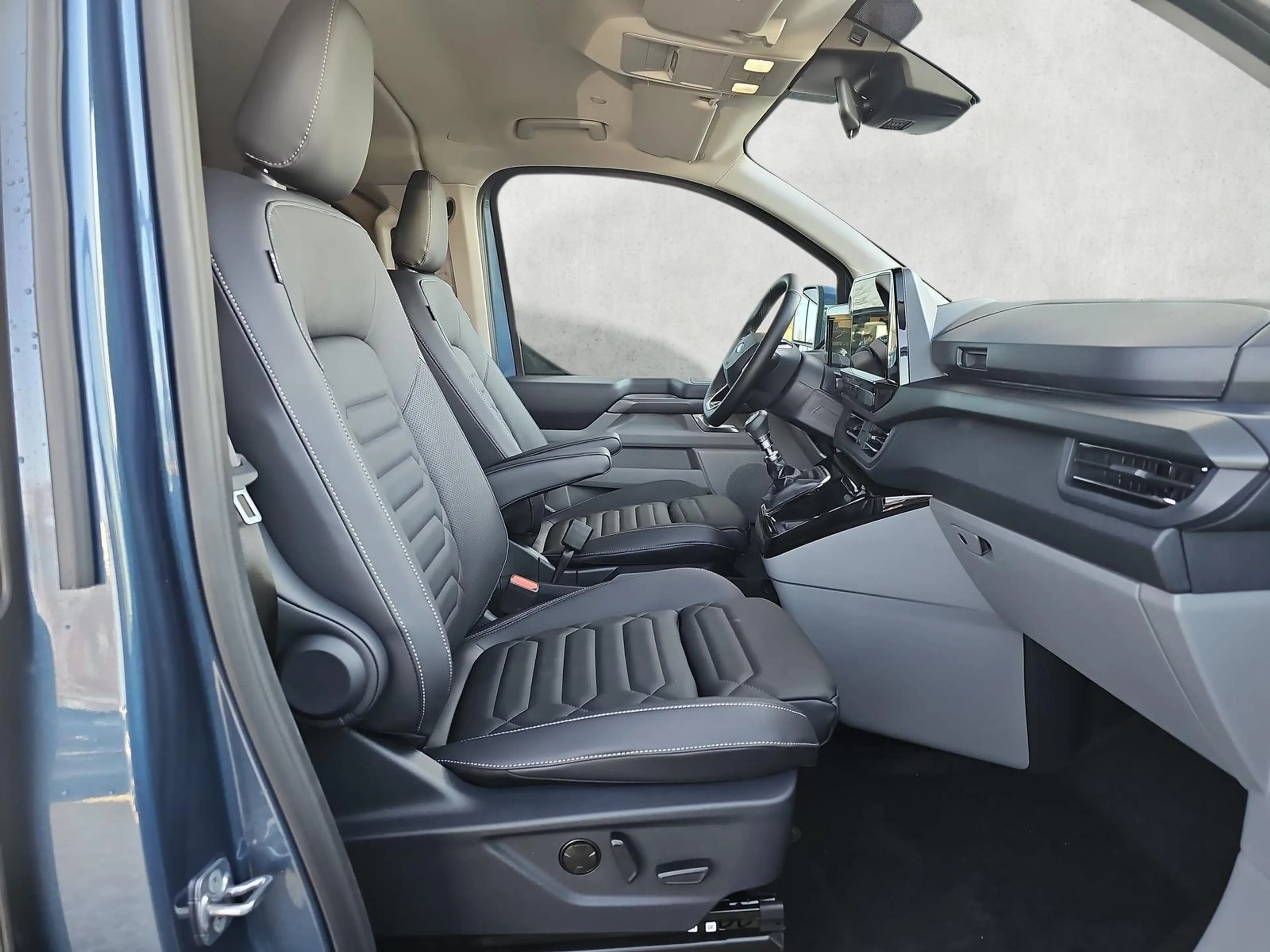 Ford Tourneo Custom Titanium X 2.0 EB L2 elTü 5J.Gar. 110 kW (150 P... — photo 10