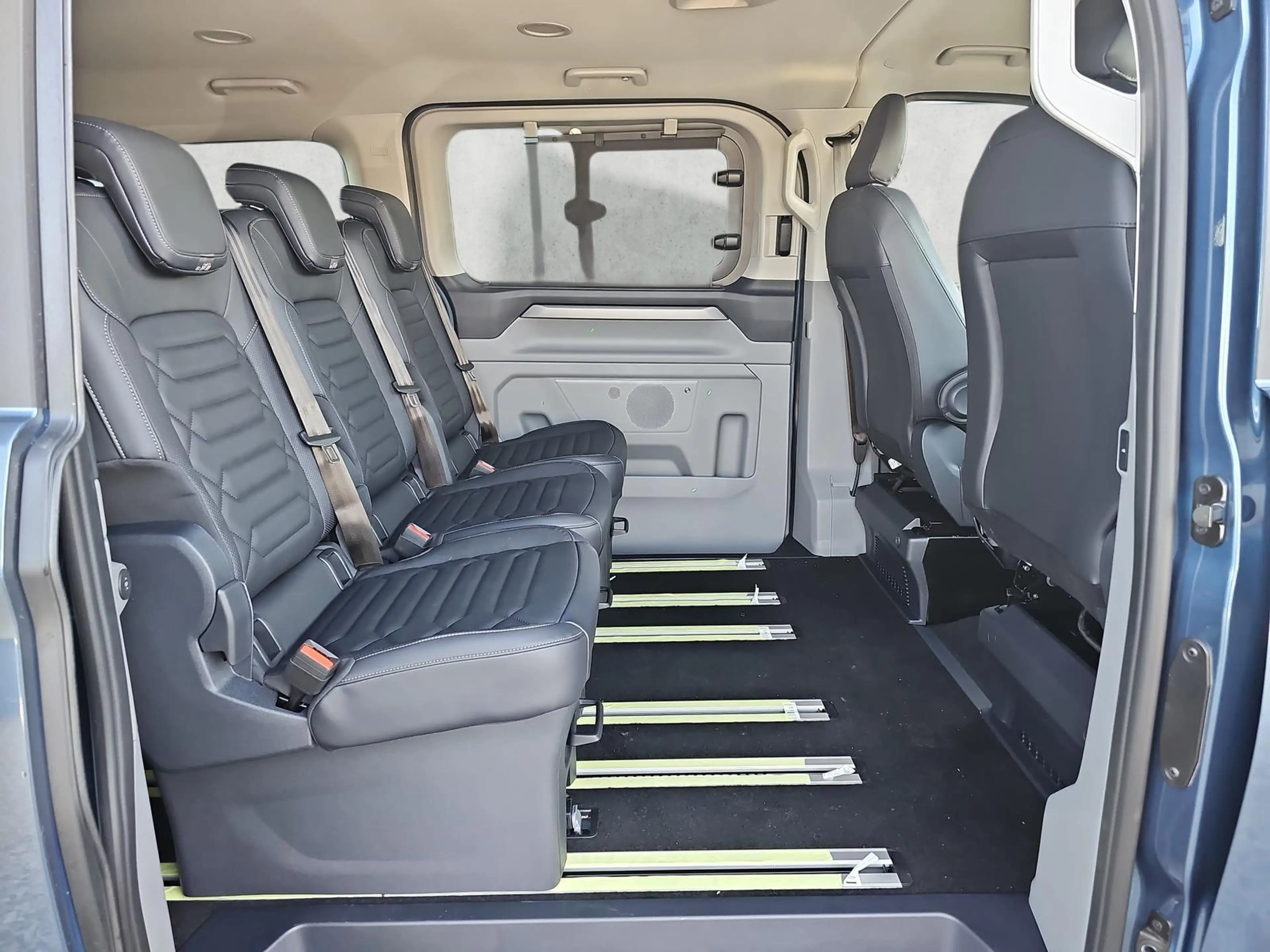 Ford Tourneo Custom Titanium X 2.0 EB L2 elTü 5J.Gar. 110 kW (150 P... — photo 13