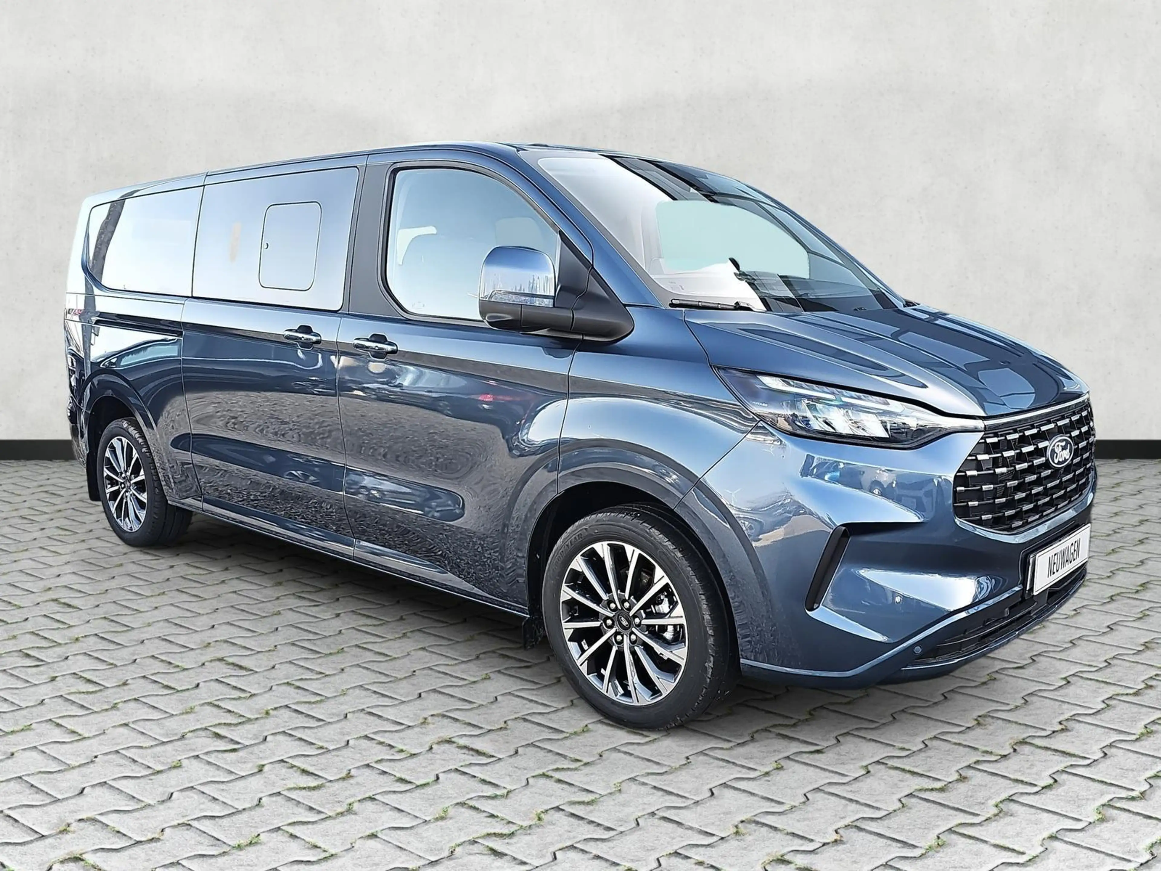 Ford Tourneo Custom Titanium X 2.0 EB L2 elTü 5J.Gar. 110 kW (150 P...