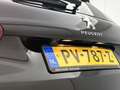 Peugeot 2008 1.2 PureTech GT-line Achteruitrijcamera | Parkeers Zwart - thumbnail 22