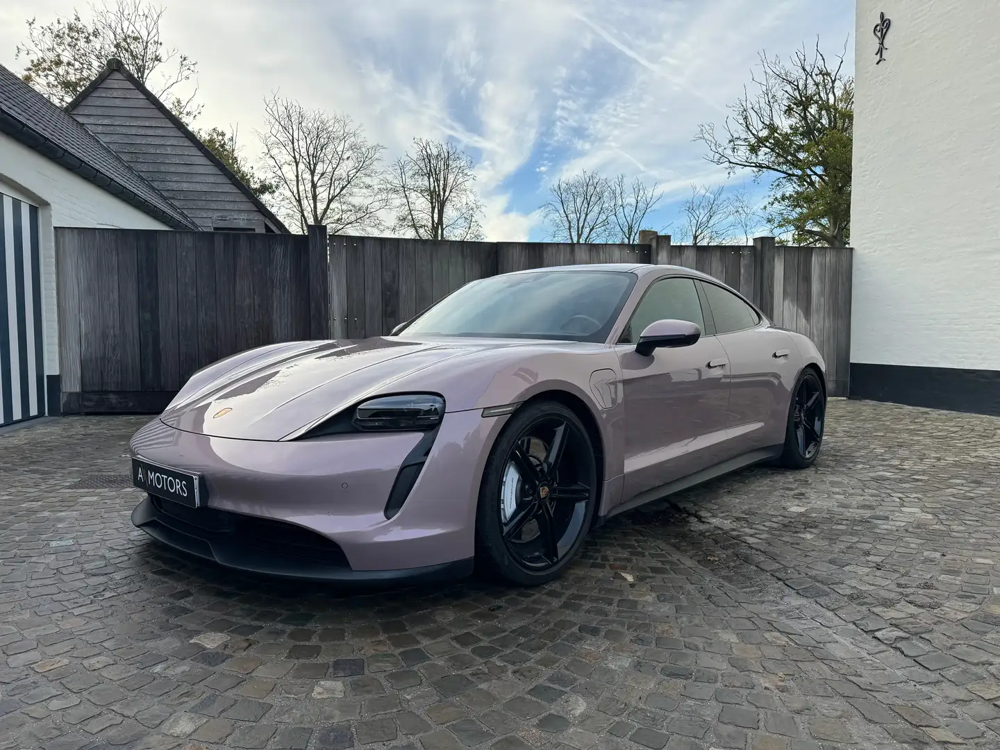 Porsche Taycan 4S - Frozen Berry - 360° - Fast Charge - 5pl Gris - 1