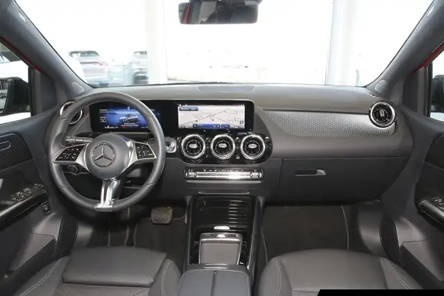 Mercedes-Benz B-Class view 10