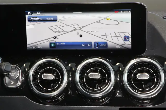 Mercedes-Benz B-Class view 11