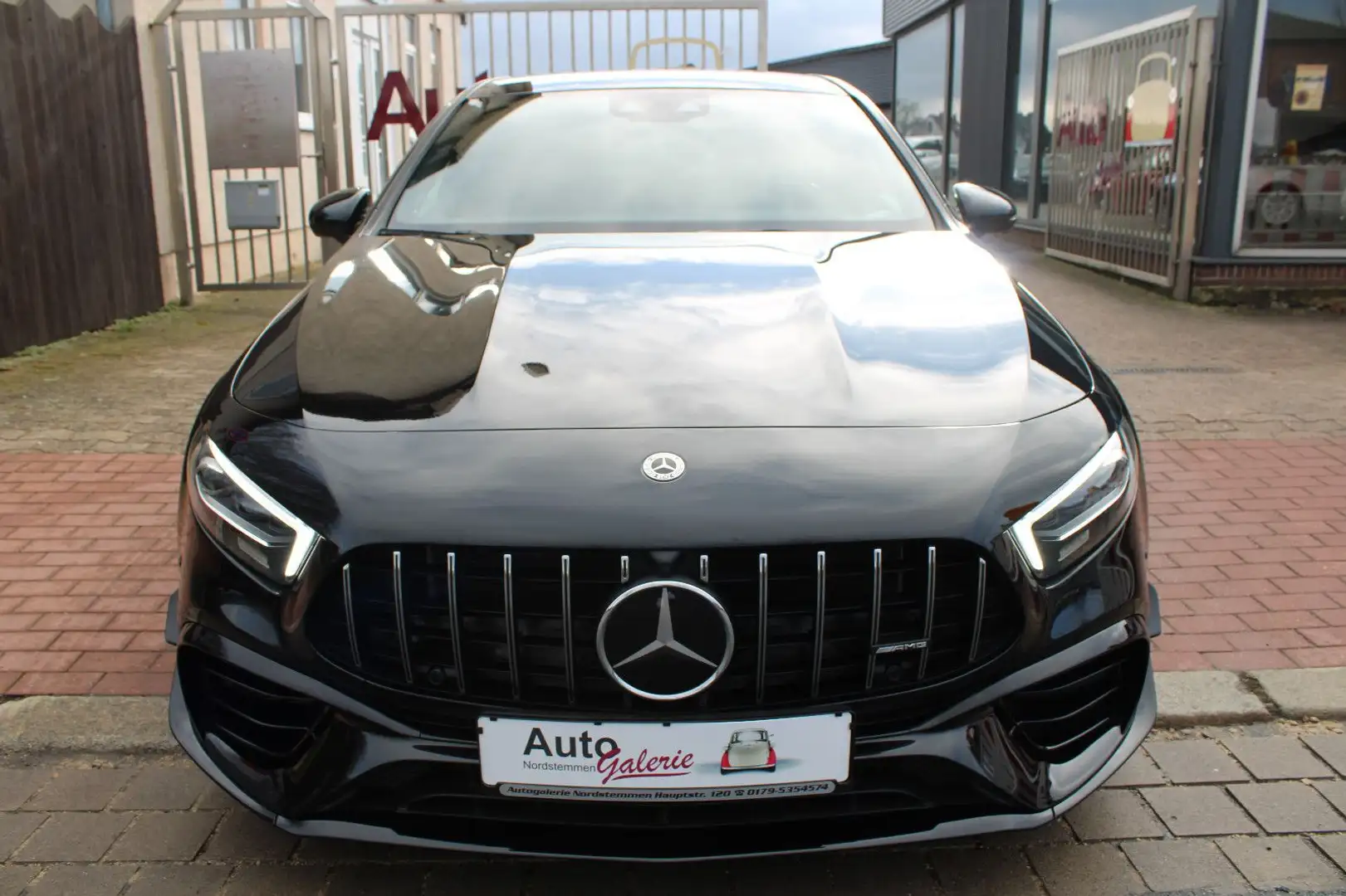 Mercedes-Benz A 45 AMG A 45 S AMG 4Matic|Automatik|34000km|Burmester Schwarz - 2
