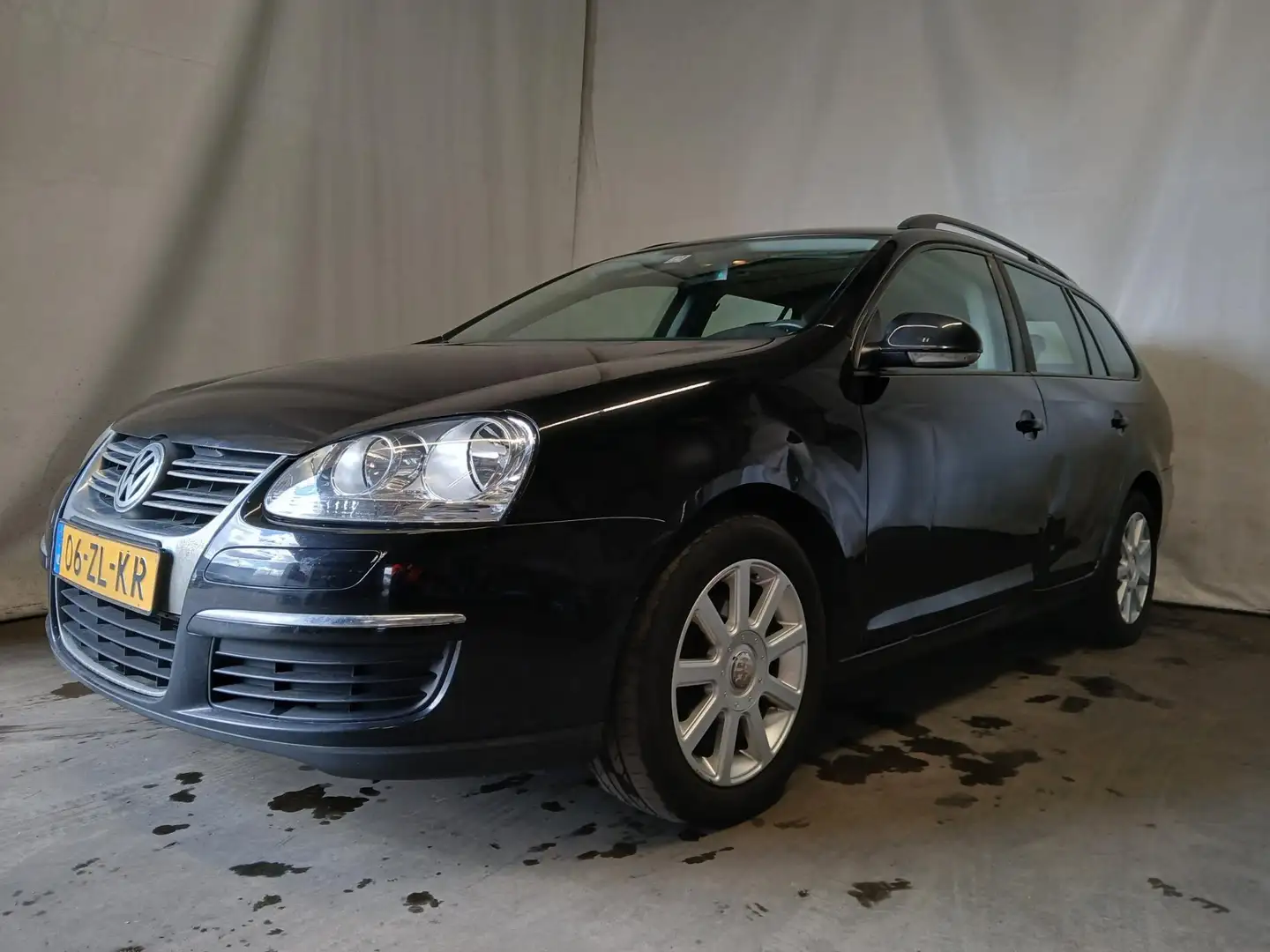 Volkswagen Golf Variant 1.6 Trendline SCHADEAUTO!! Zwart - 2