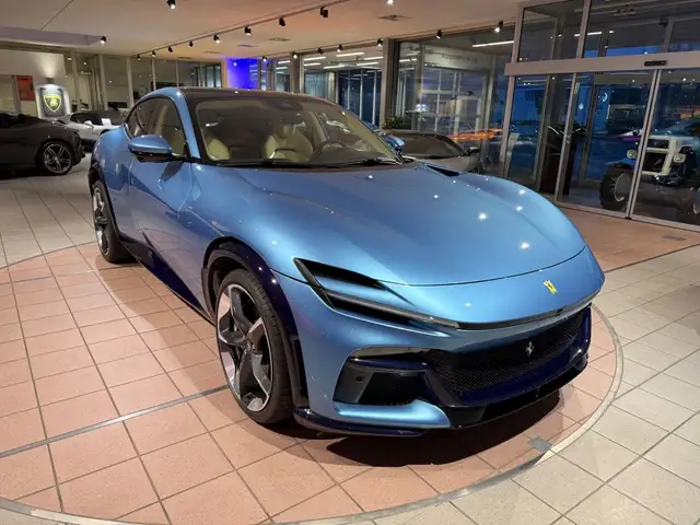 Ferrari Purosangue V12 FULL-CARBON-BLUE/PANORAMA