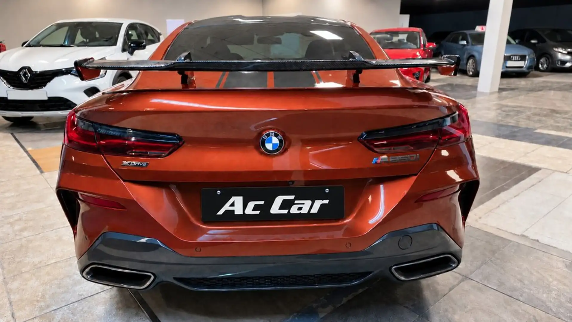BMW M850 M850i xDrive Naranja - 2