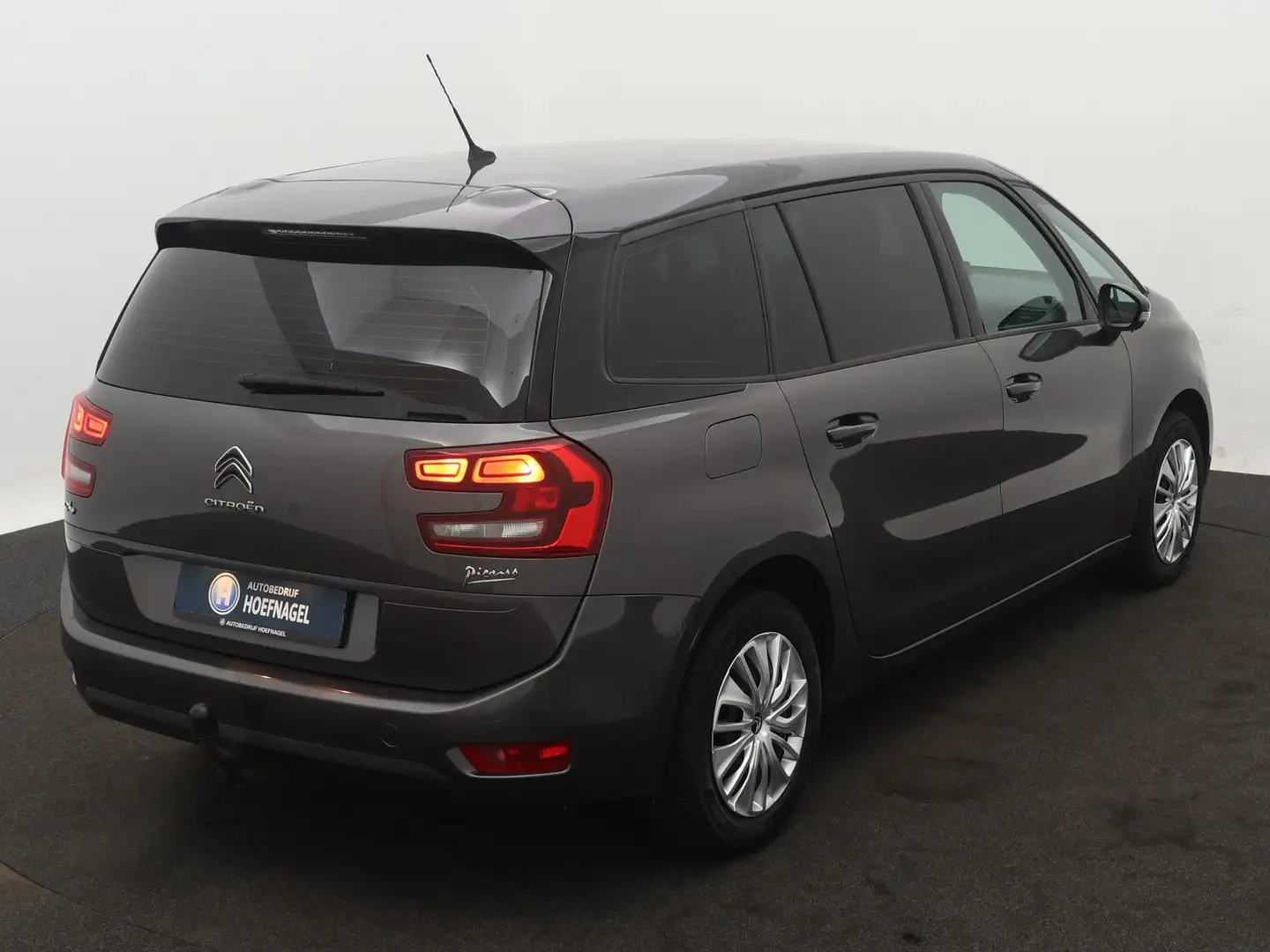Citroen Grand C4 Picasso 1.2 PureTech Attraction | Trekhaak | Stoelverwarmi Gris - 2