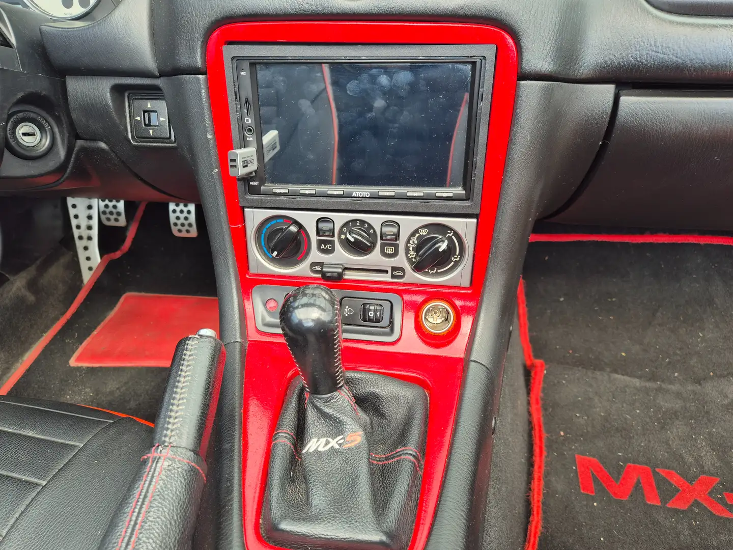 Mazda MX-5 MX-5 1,8i Rot - 1