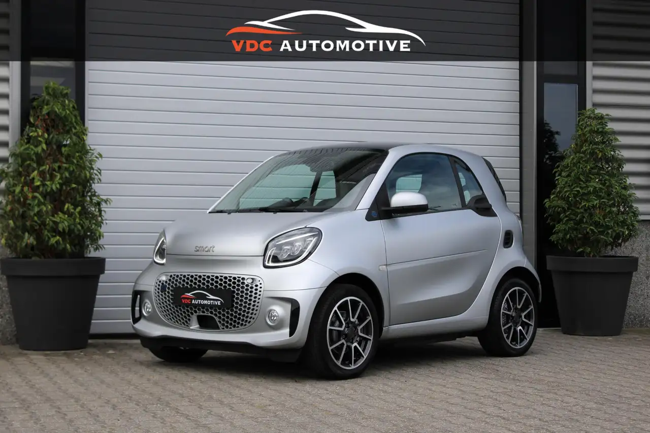 smart forTwo 2021 — фото 32