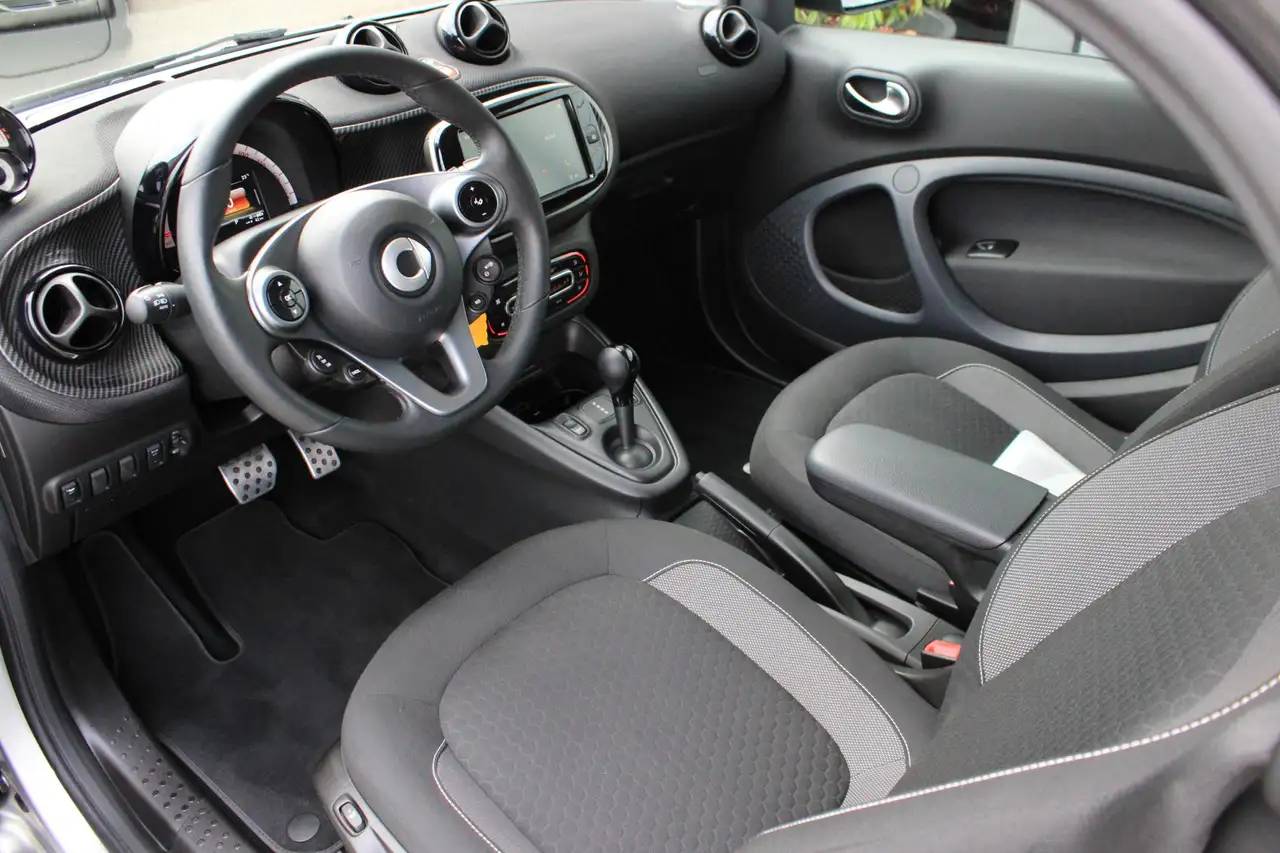 smart forTwo 2021
