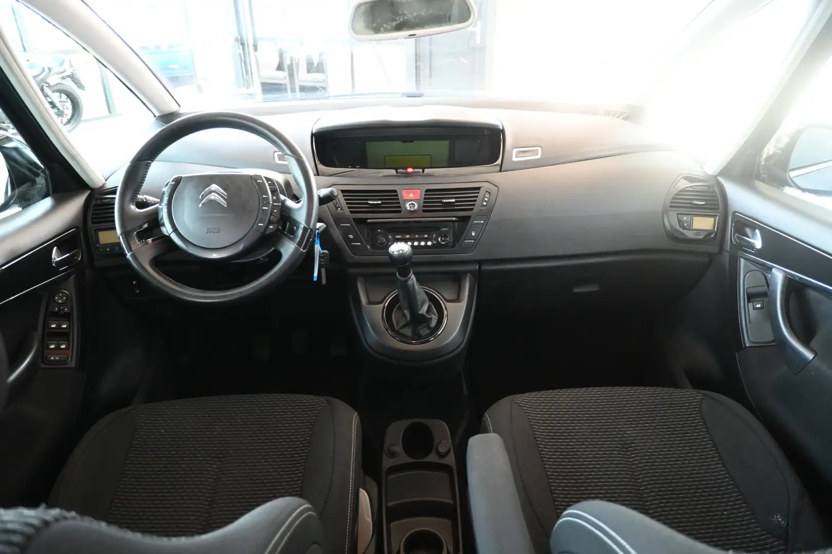 Citroen C4 Picasso 1.6 VTi Tendance Clima Cruise Control LED All in P Grijs - 2