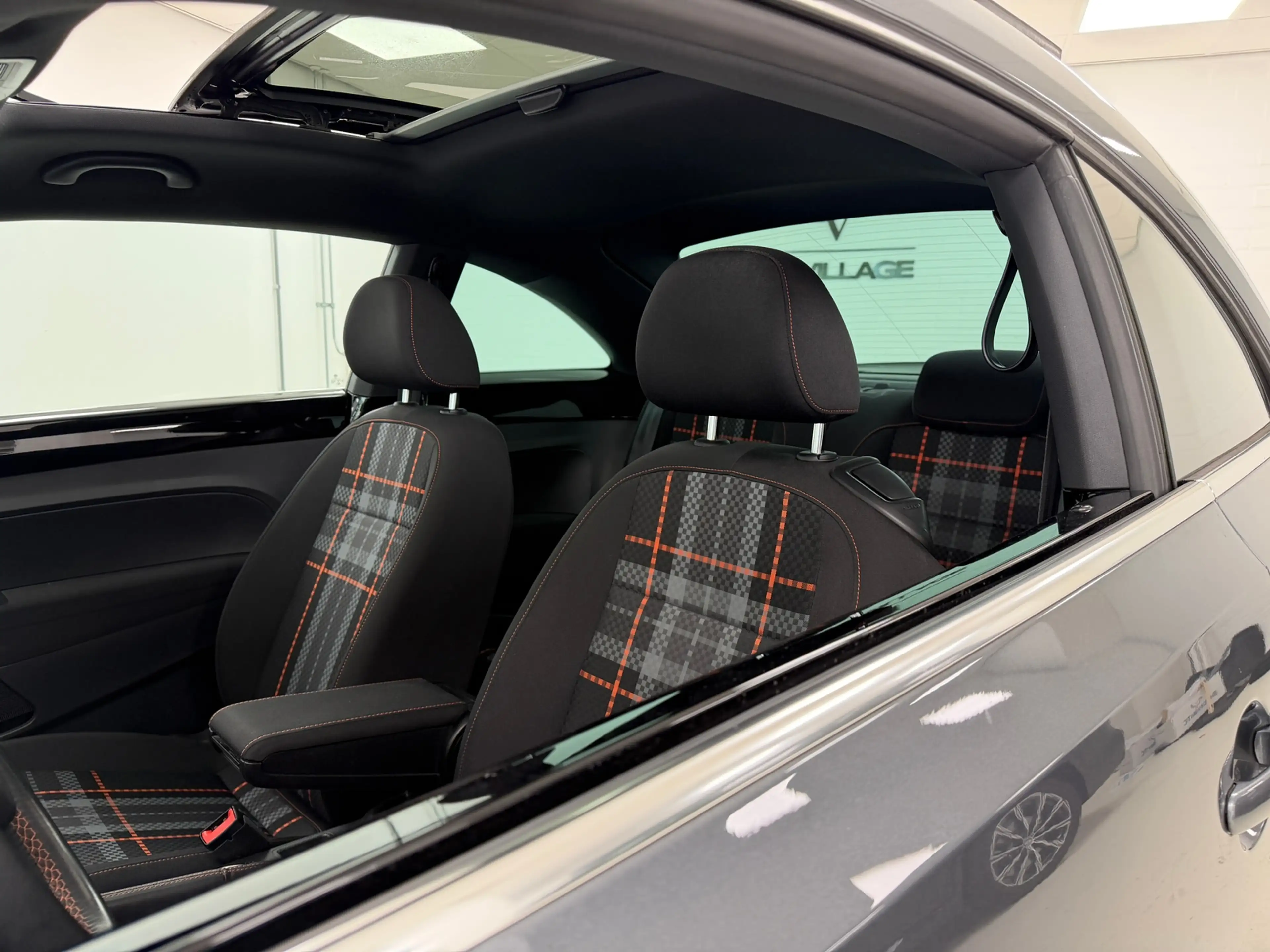 Volkswagen Beetle 1.4 TSI R-Line Club | Panoramadak | Camera | Bi-Xe — photo 7