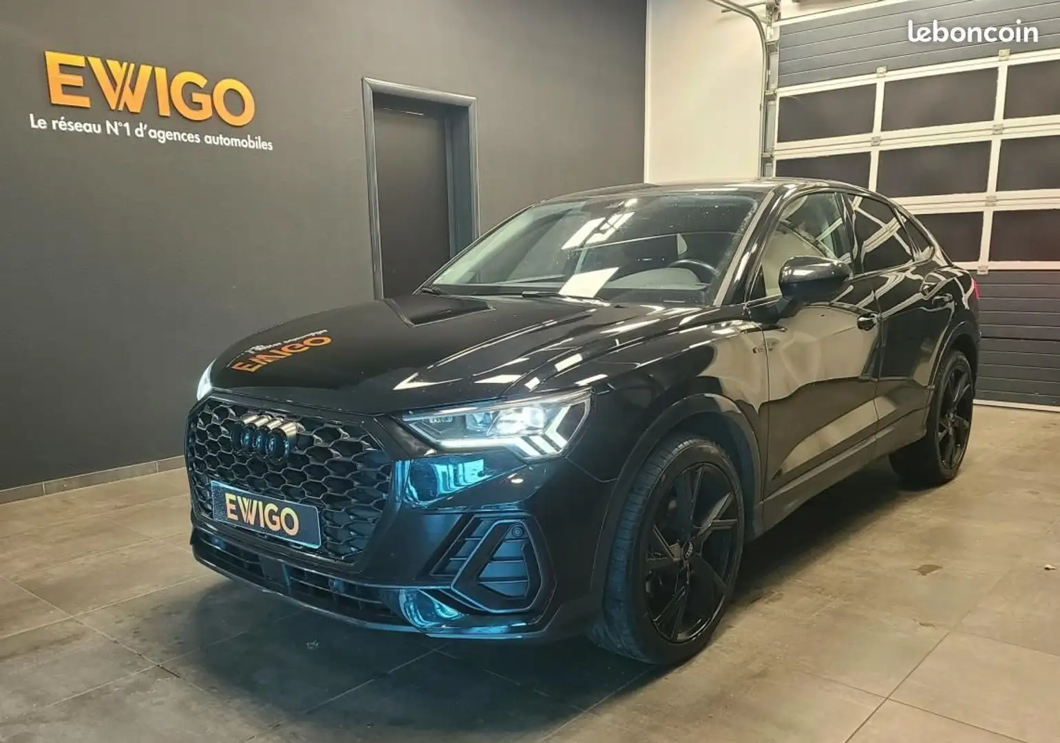 Audi Q3 35 TFSI 150ch S-LINE Mild Hybrid Noir - 1