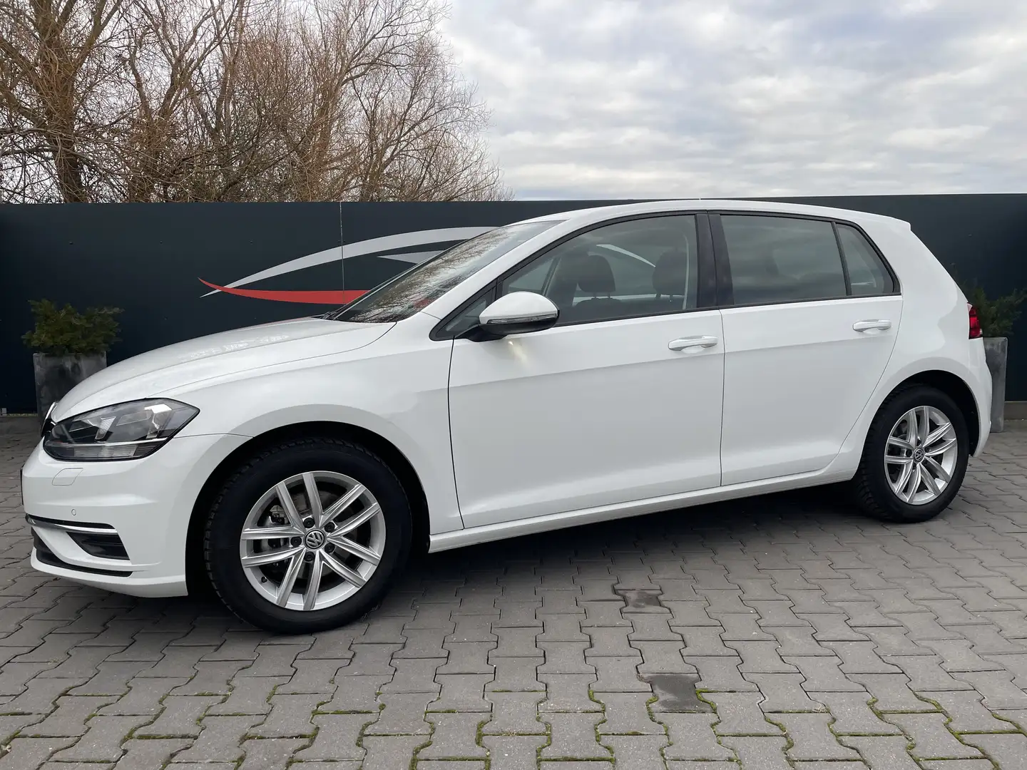 Volkswagen Golf Comfortline Weiß - 1