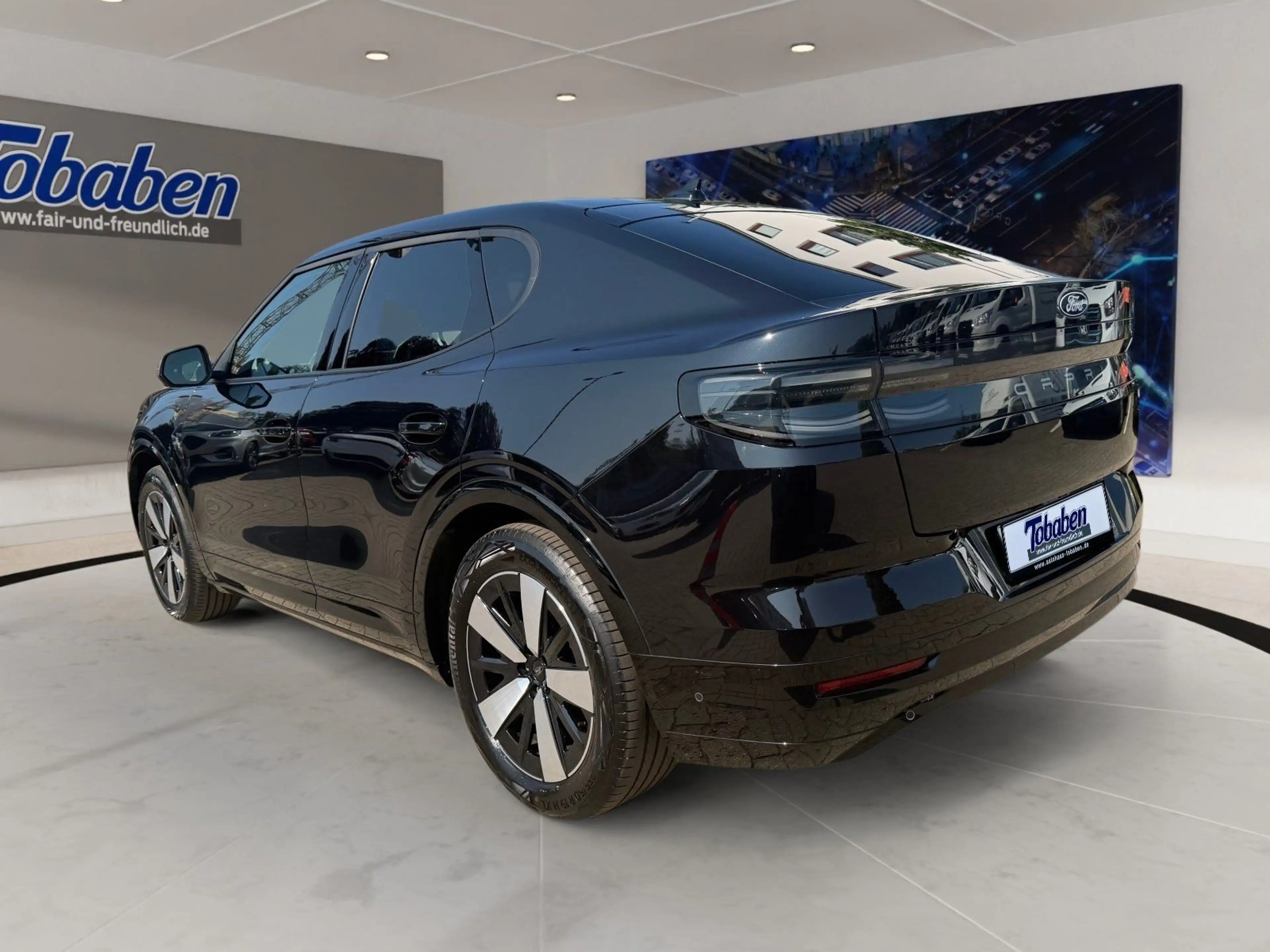 Ford Capri Dualmotor Extended R. 79kWh AWD Basis LED — photo 7