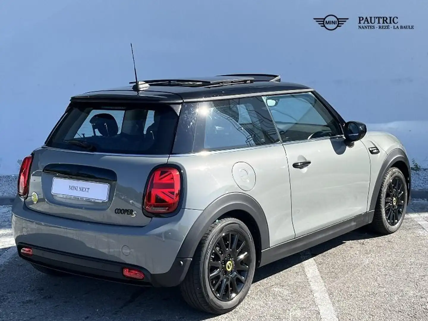 MINI Cooper SE Cooper SE 184ch Edition Camden BVA 5CV Gris - 2