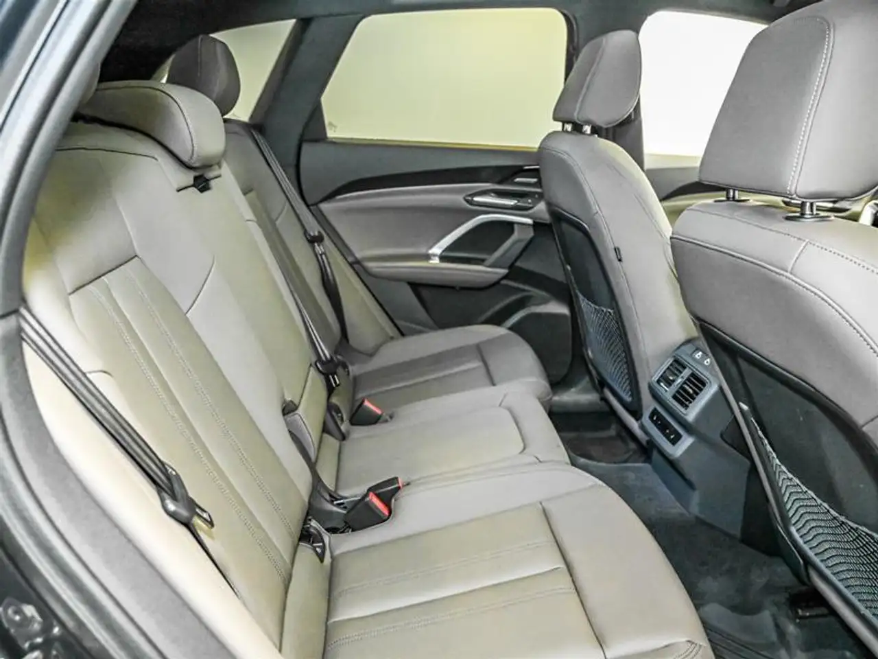 Audi Q5 снимка Audi Q5
