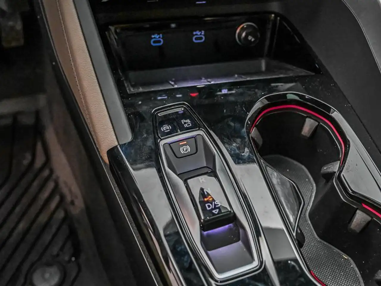 Audi Q5 снимка Audi Q5
