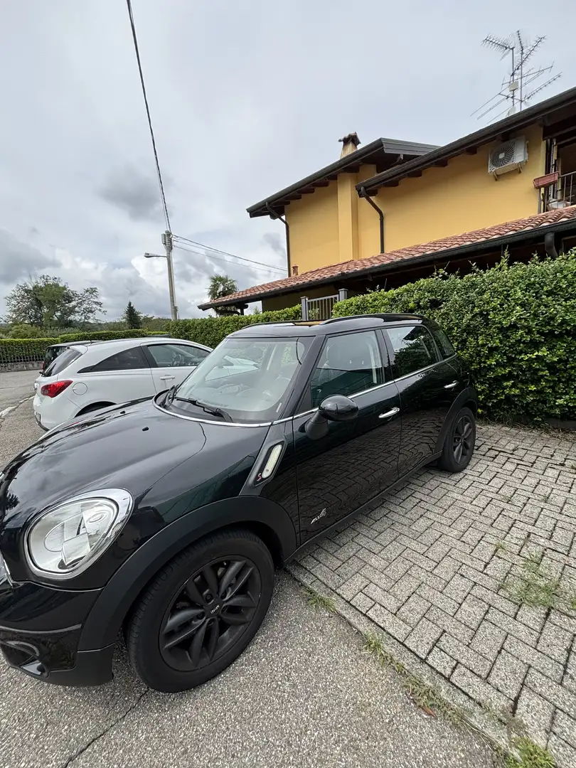 MINI Cooper SD Countryman 2.0 - 143 cv - All 4 Zwart - 1