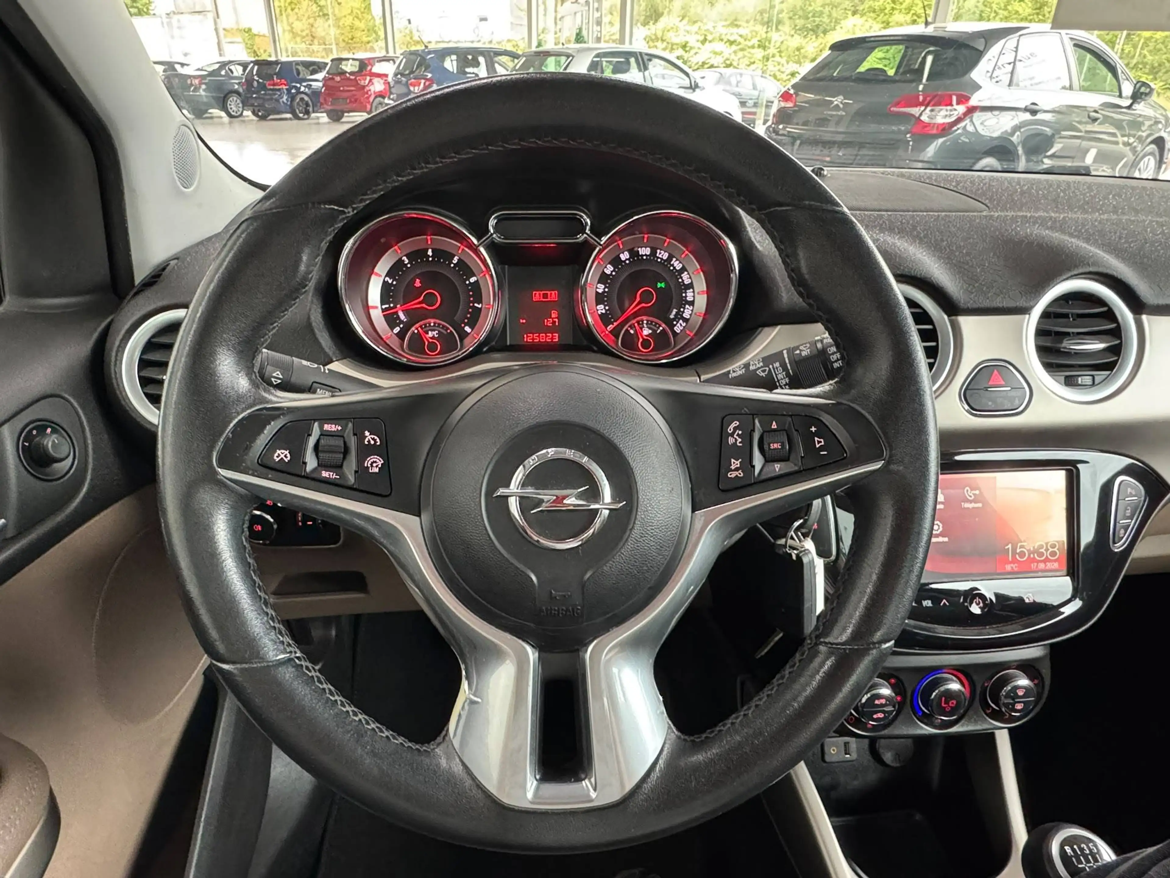 Opel Adam 🟩1.2 ESSENCE 69CV - AIRCO - CRUISE - ECRAN — photo 9