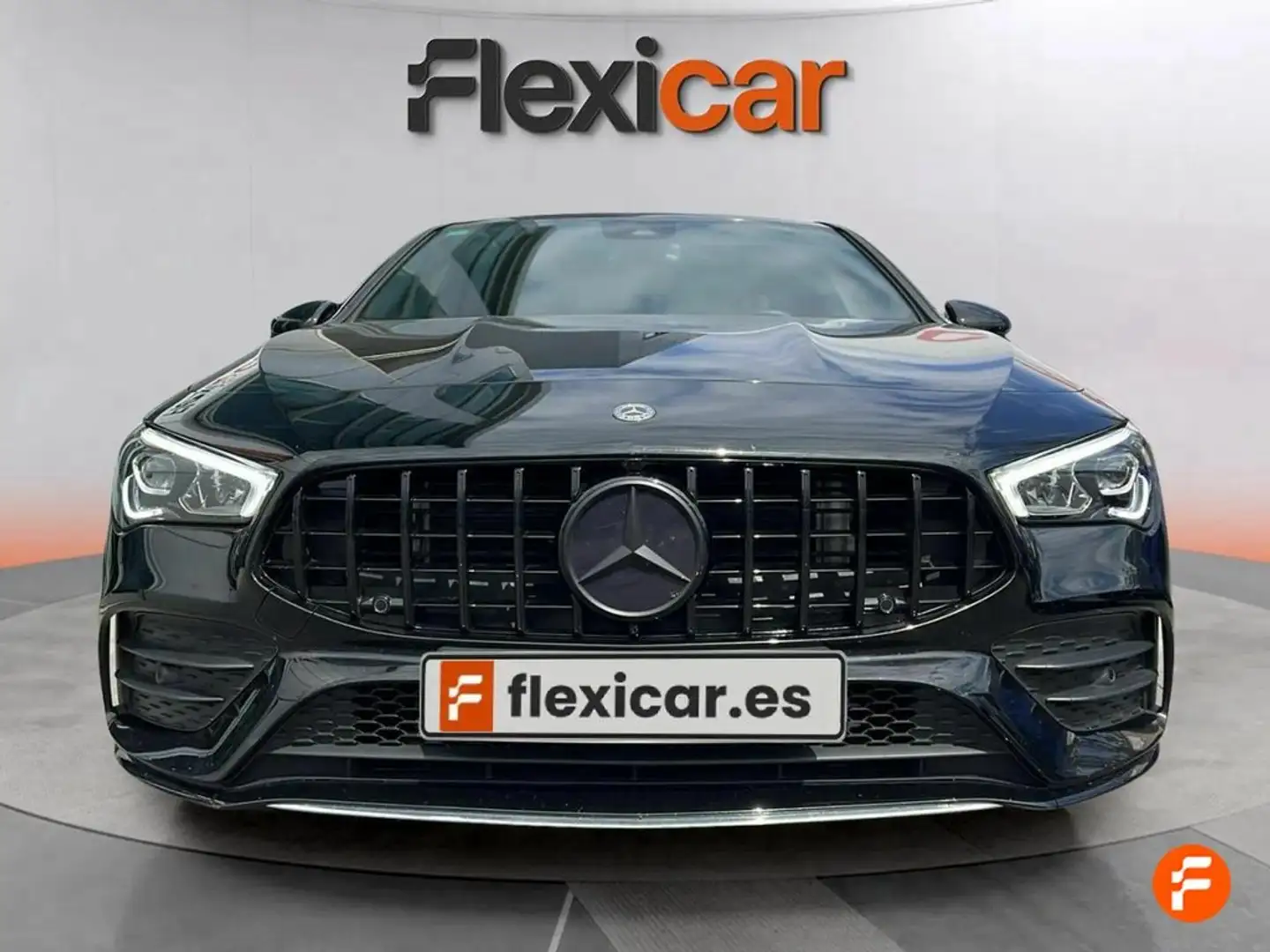 Mercedes-Benz CLA 180 Negro - 2