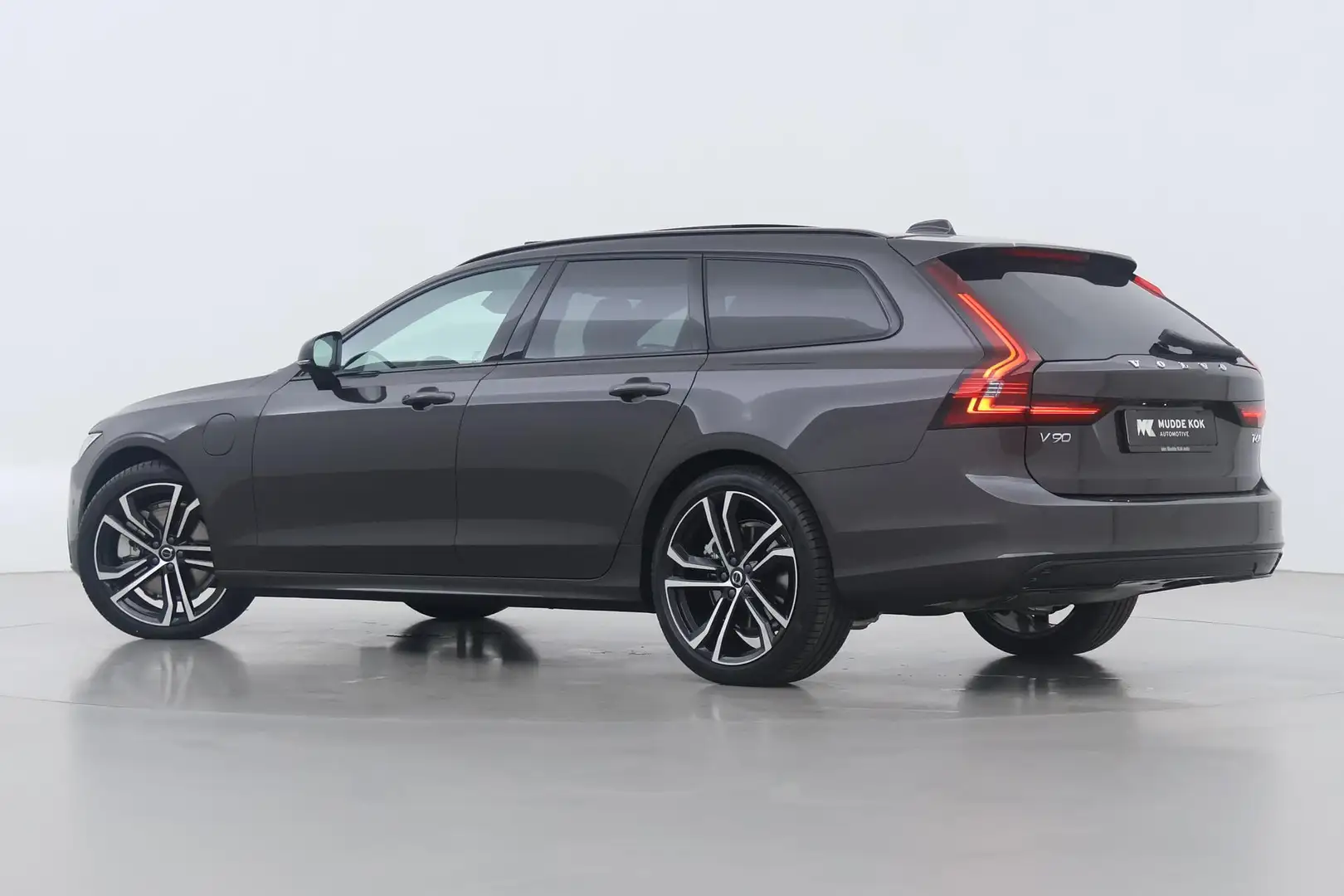 Volvo V90 T6 Plug-in hybrid Ultra Dark | Bowers&Wilkins | Lu Grijs - 2