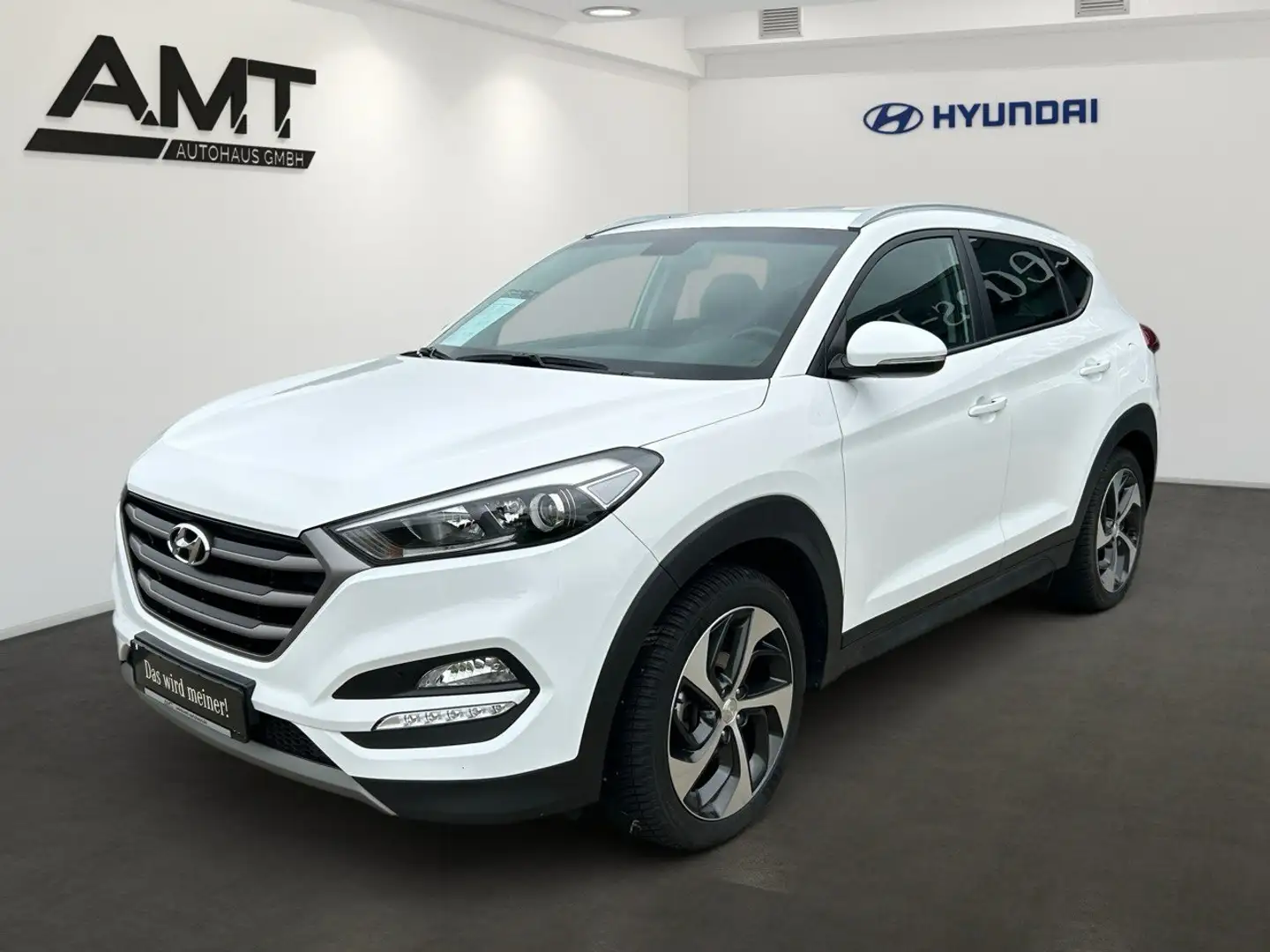 Hyundai TUCSON Tucson 1.6 2WD (OPF) AHK*Klima*Kamera*Sitzheizg Weiß - 1