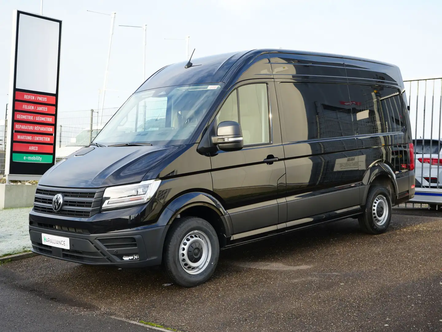 Volkswagen Crafter L3H3 35|BVA|Navi|LED|Cam|Sièges.CH| Zwart - 1