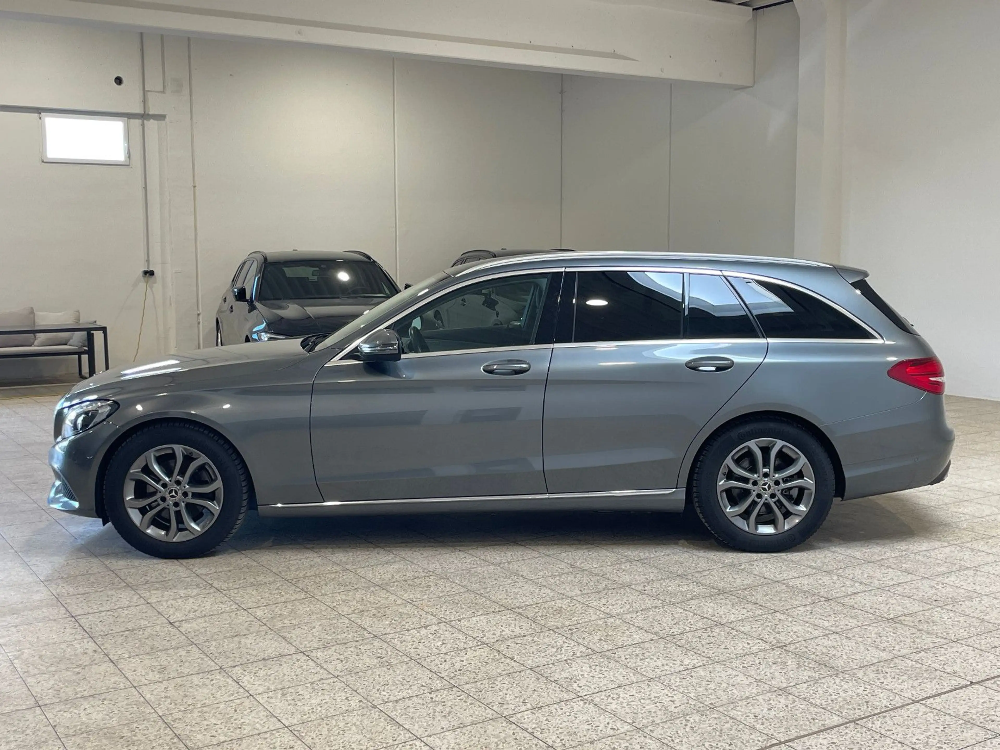 Mercedes-Benz C 200 d  T-Modell AVANTGARDE 9G-Tronic — photo 7