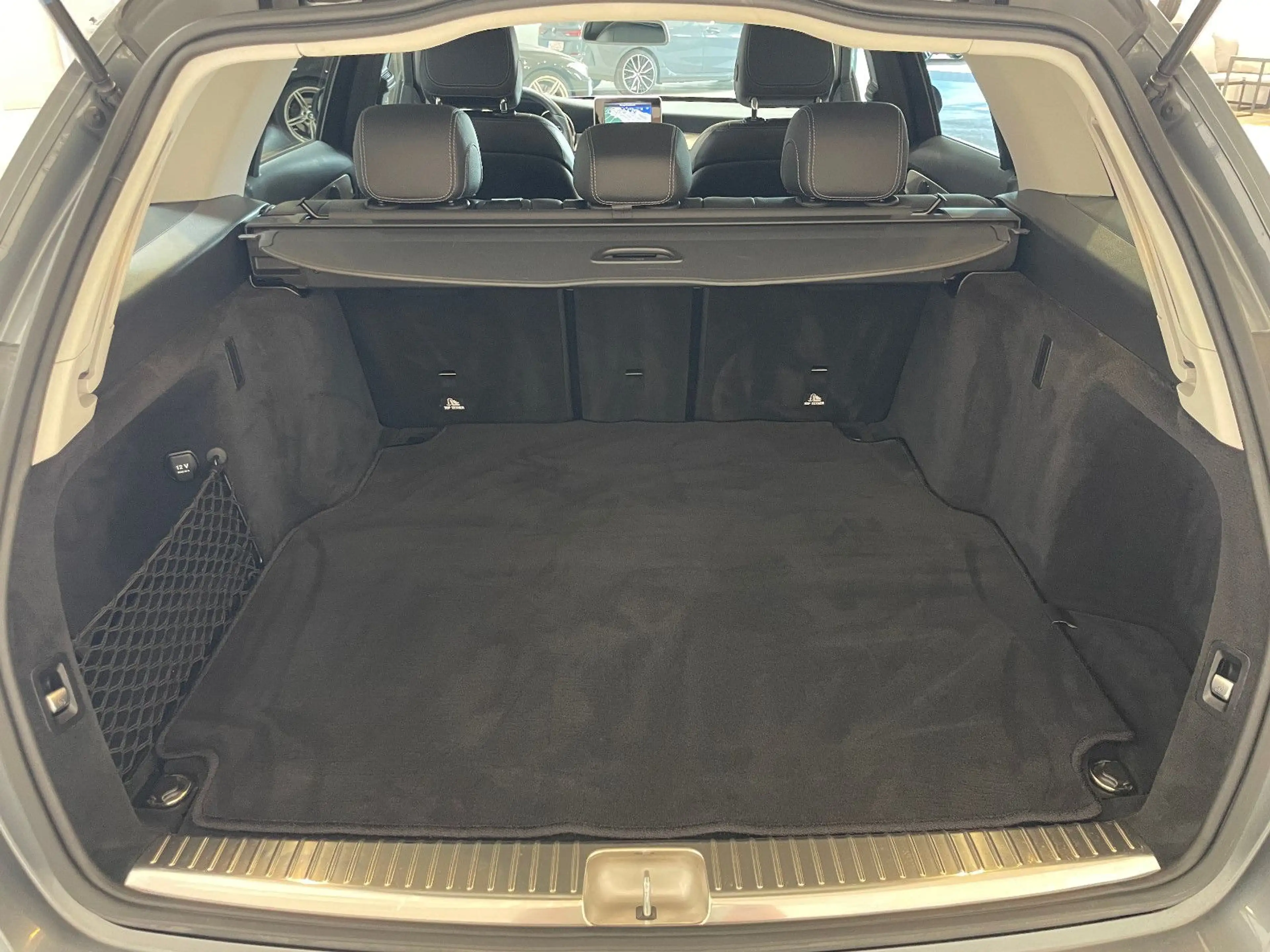 Mercedes-Benz C 200 d  T-Modell AVANTGARDE 9G-Tronic — photo 19