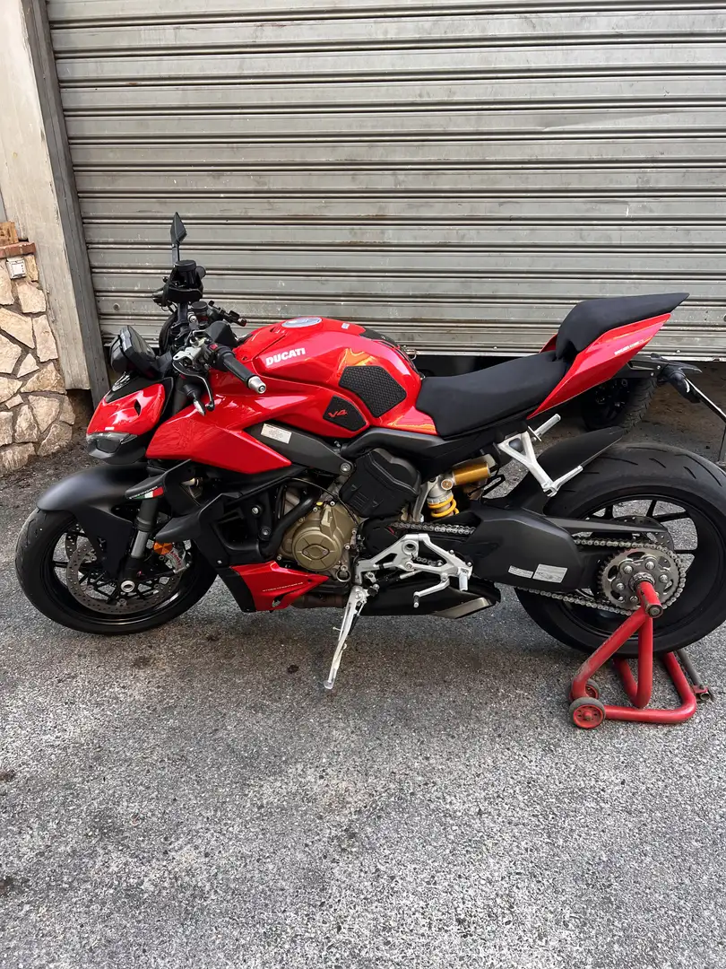 Ducati Streetfighter - 2