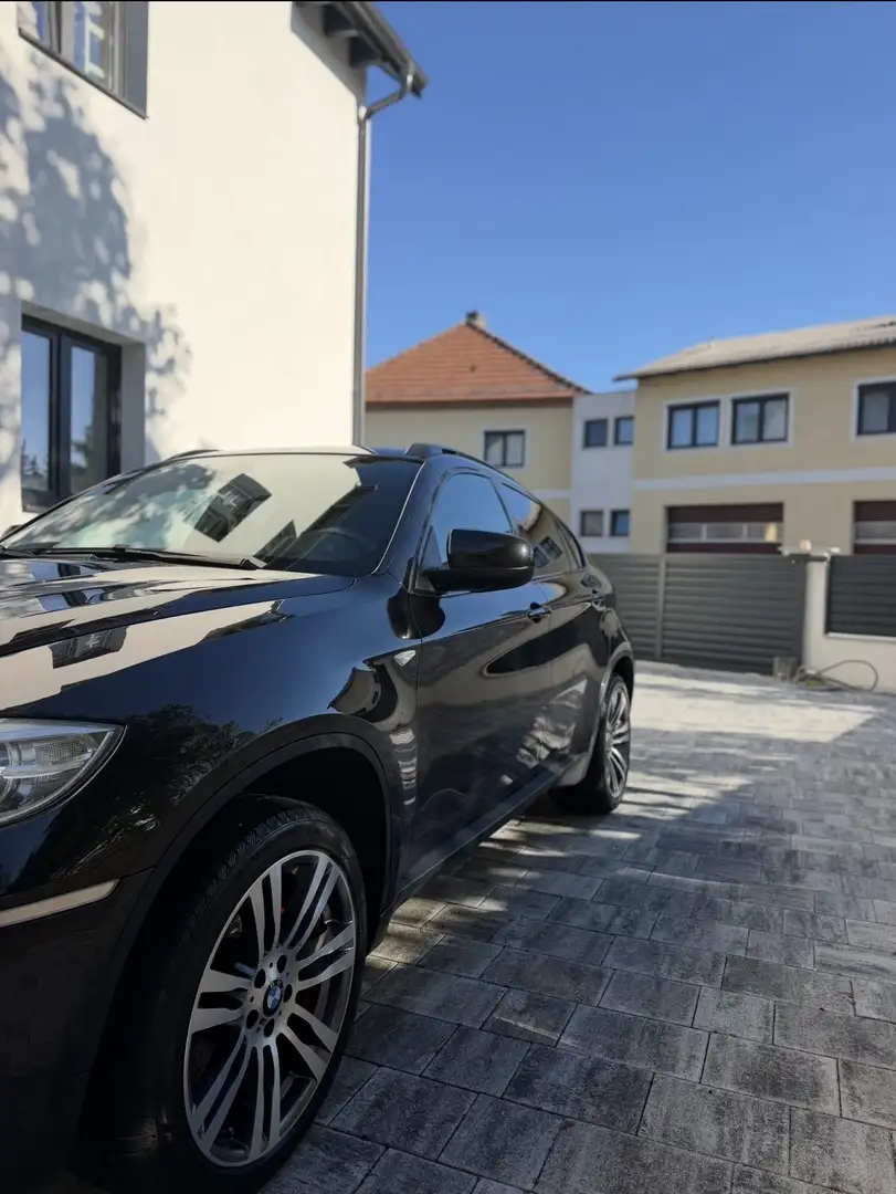 BMW X6 Schwarz - 2