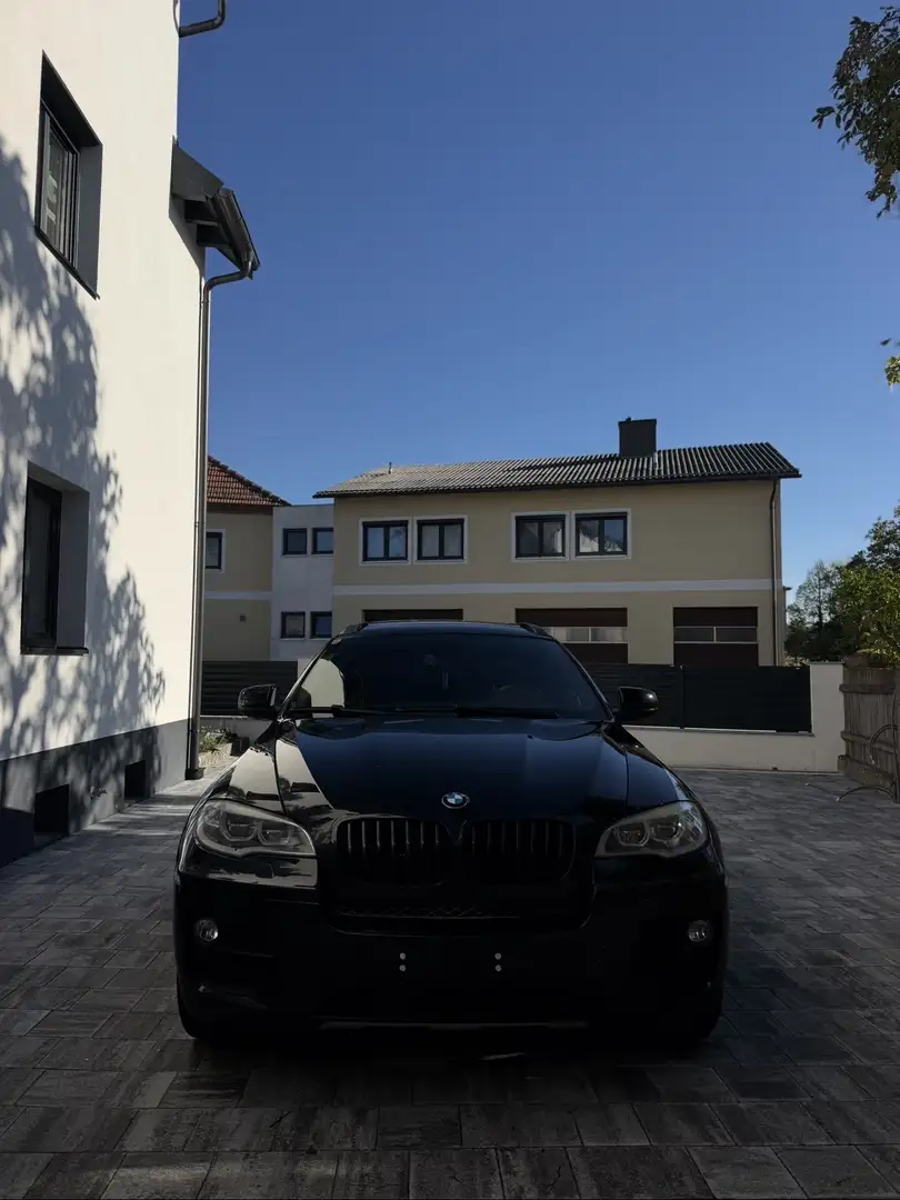 BMW X6 Schwarz - 1