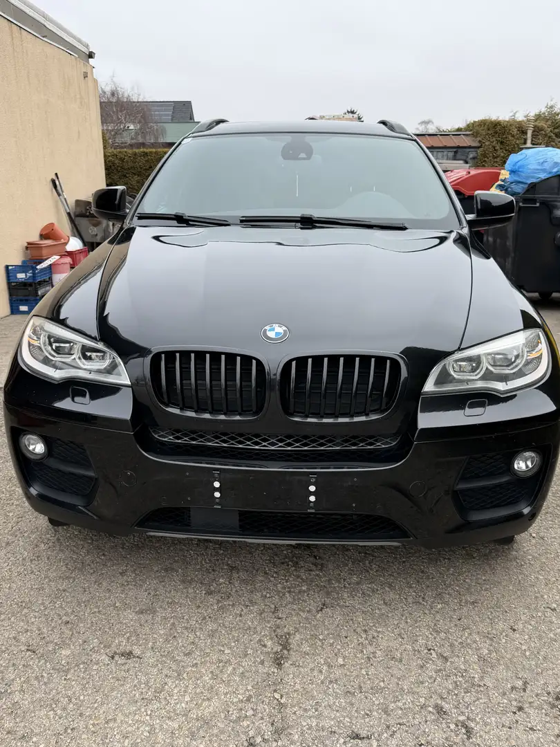 BMW X6 Schwarz - 1