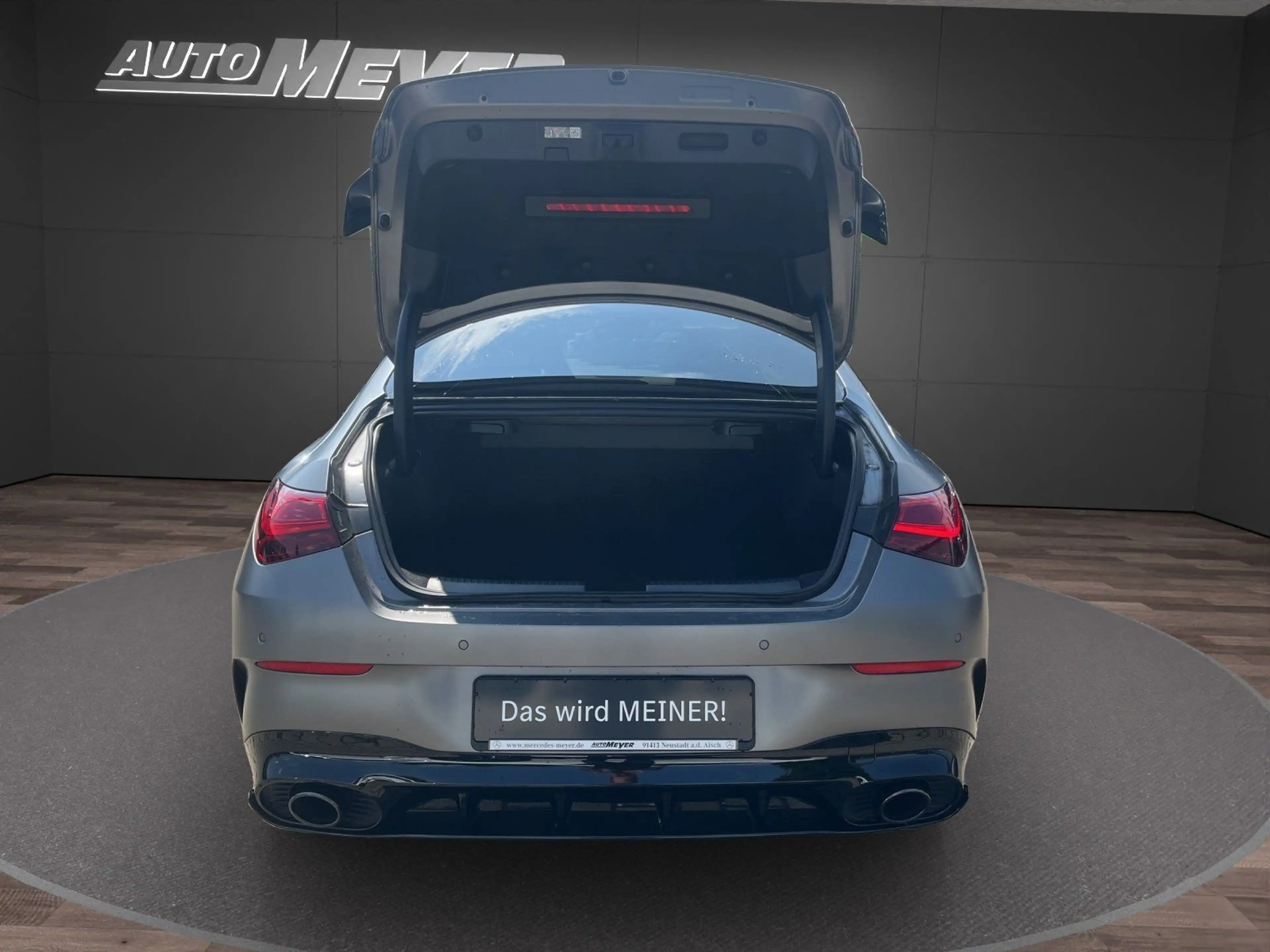 Mercedes-Benz CLA 35 AMG 4M AERO+NIGHT I+II+PANO+MAGNO+MBEAM++ — photo 11