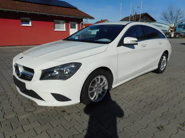 Mercedes-Benz CLA 200 Navi PDC werkstattgepfl