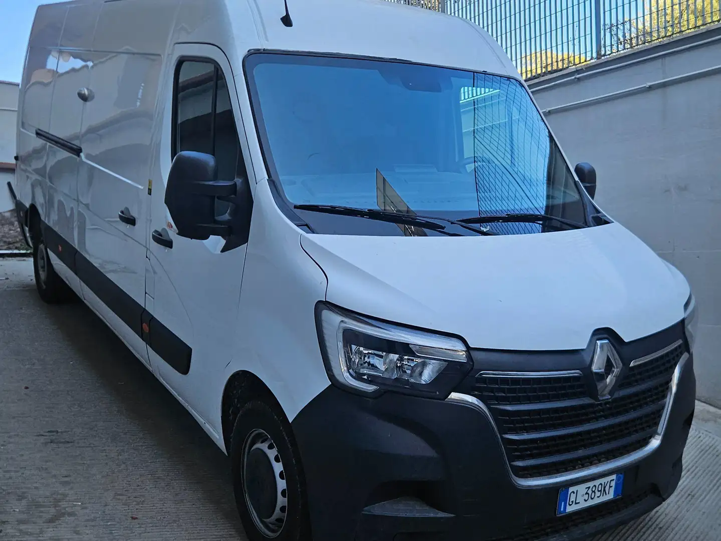 Renault Master T35 2.3 DCI L3H2 135CV Bianco - 1