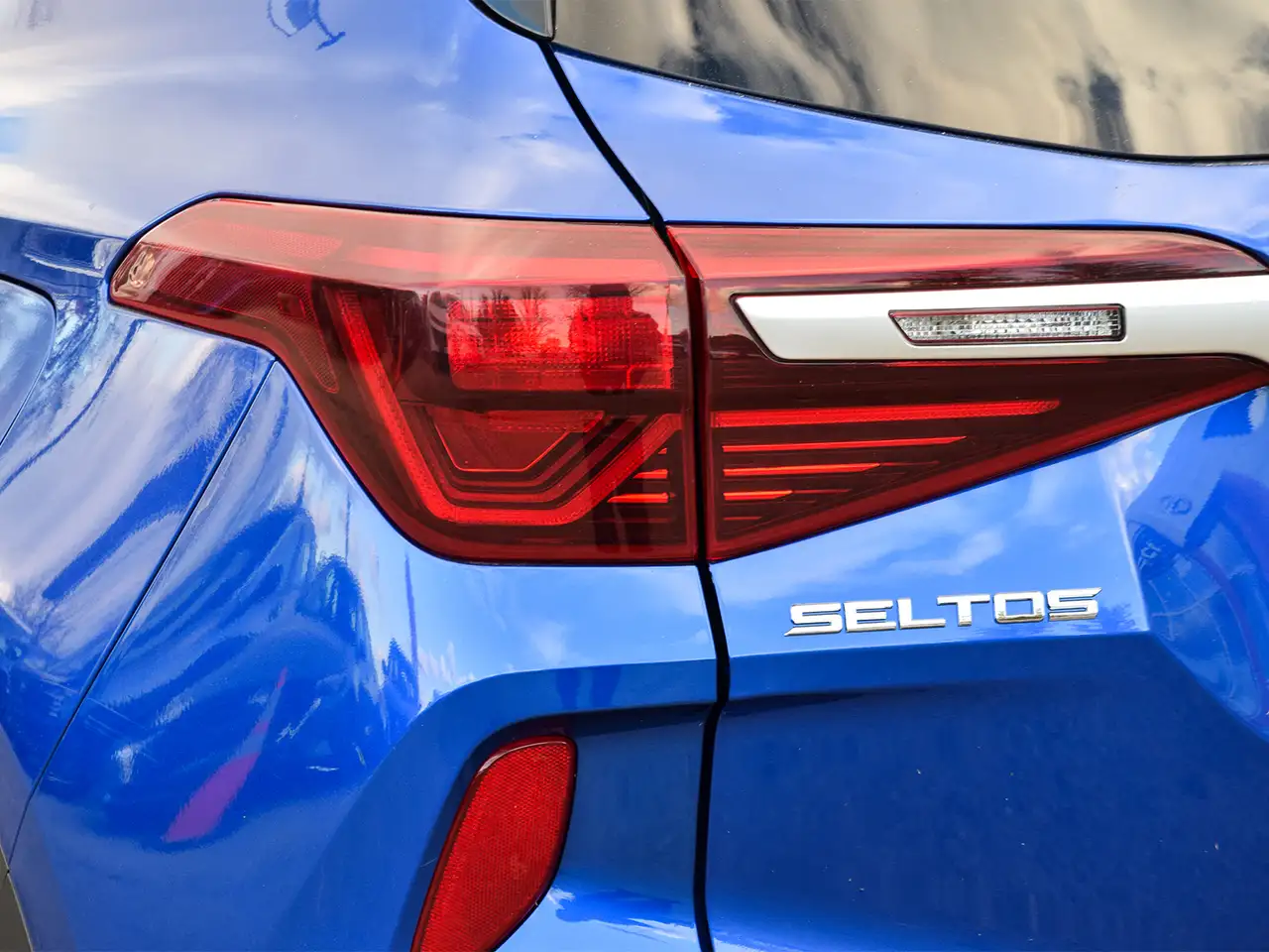 Kia Seltos photo Kia Seltos