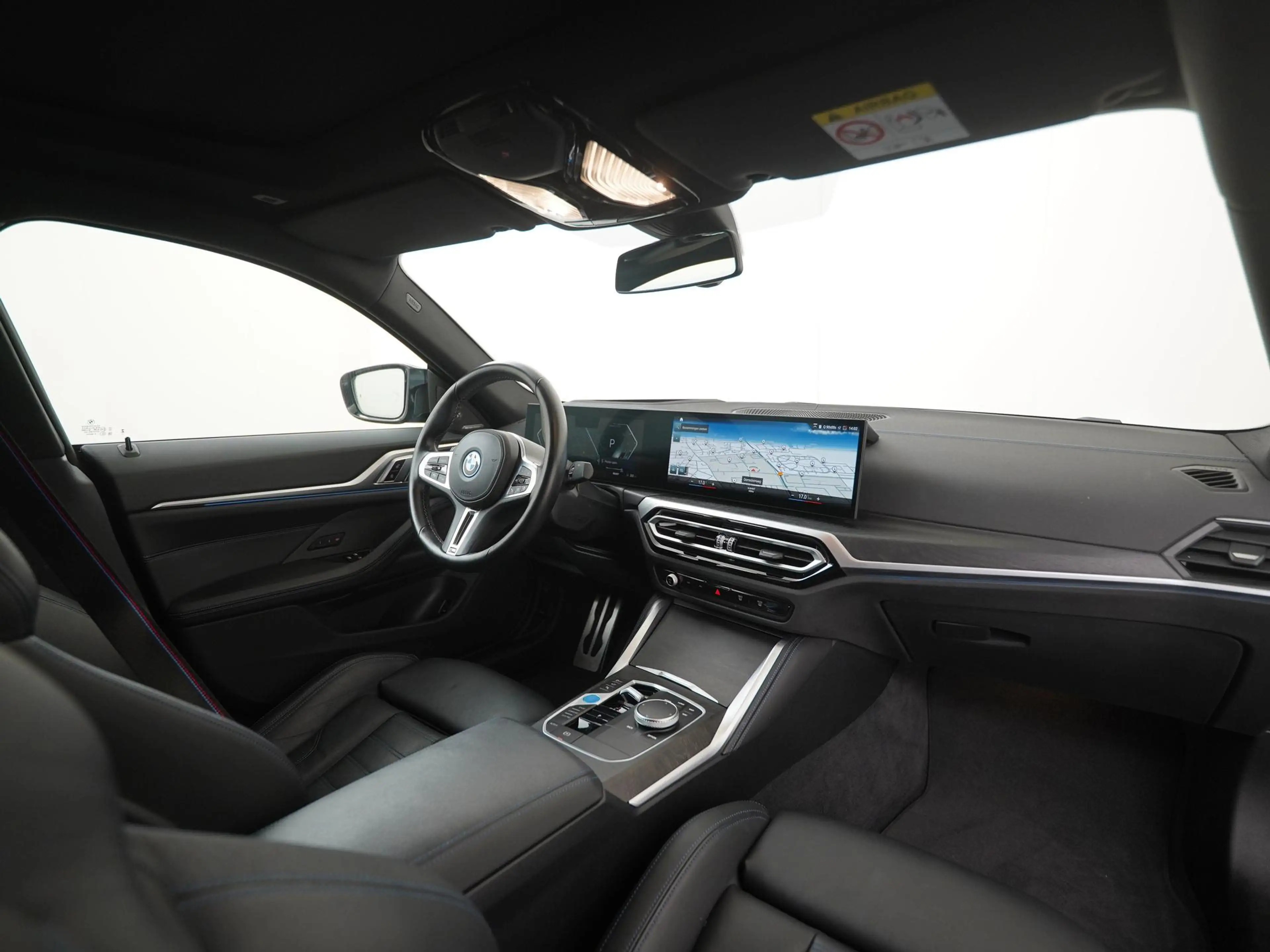 BMW i4 M50 84 kWh | SOH 95% | Panoramadak | Leder | Head — photo 2