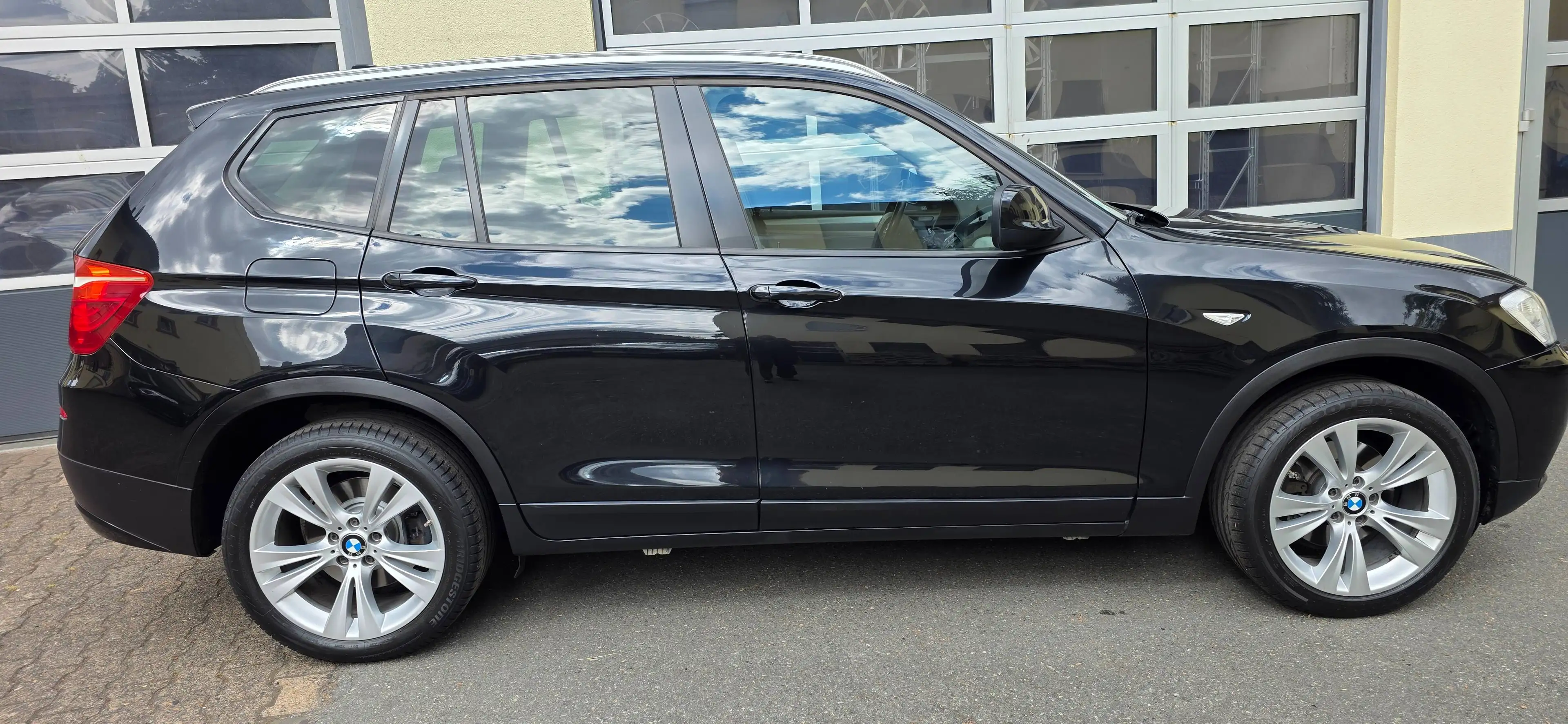 BMW X3 xDrive 30 d*Aut*Leder*Navi*Xenon*AHK — photo 4