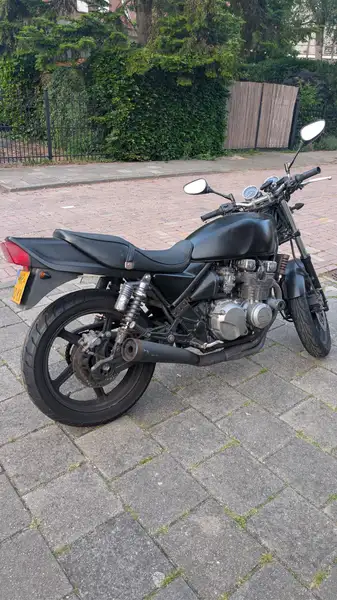 Kawasaki ZEPHYR 550 - foto 5