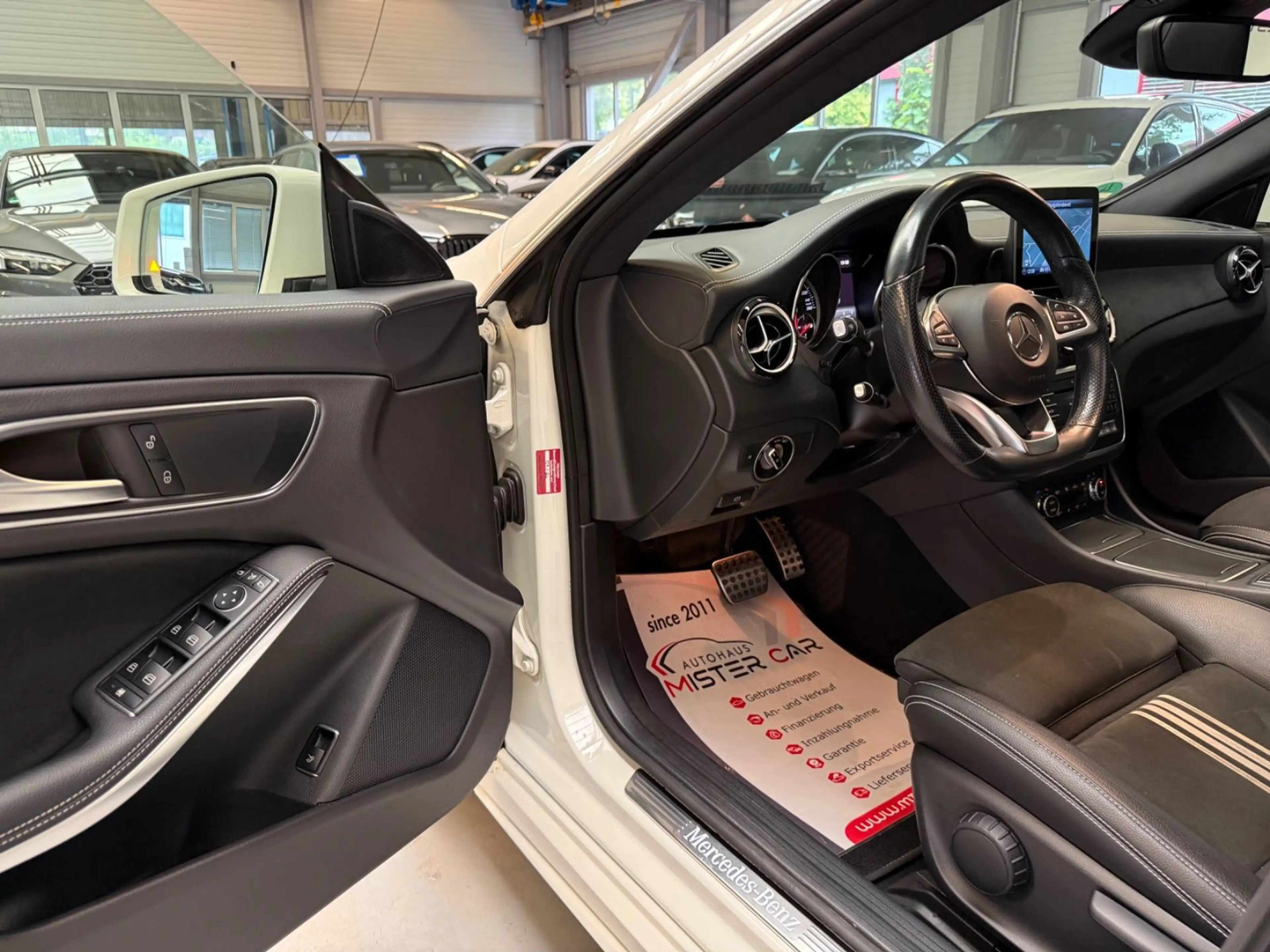 Mercedes-Benz CLA 200 Aut AMG LINE PANO/NAVI/LED/KAM/KEY/TOT — photo 13